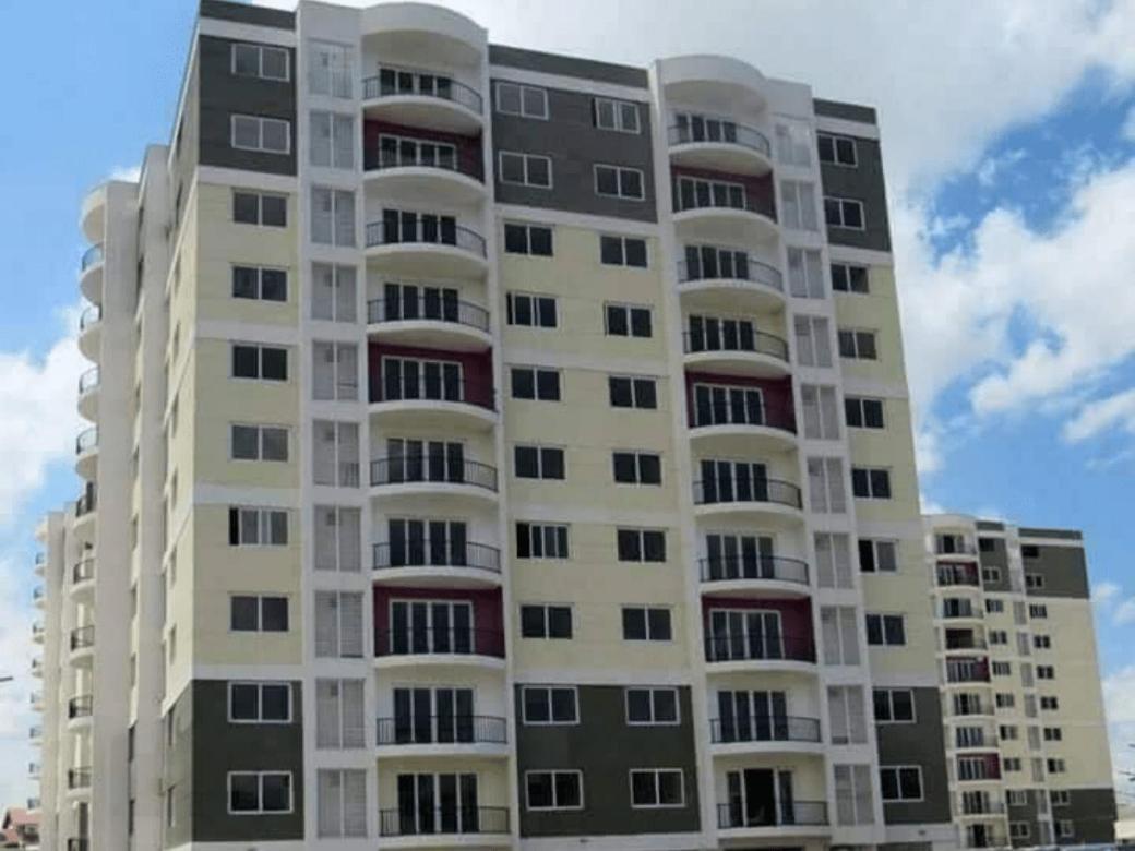 Tcr Residences At Kings Millennium- 3bdrm Apts, Ensuite, 7km To Jki Airport, 7km To Cbd Apartment *