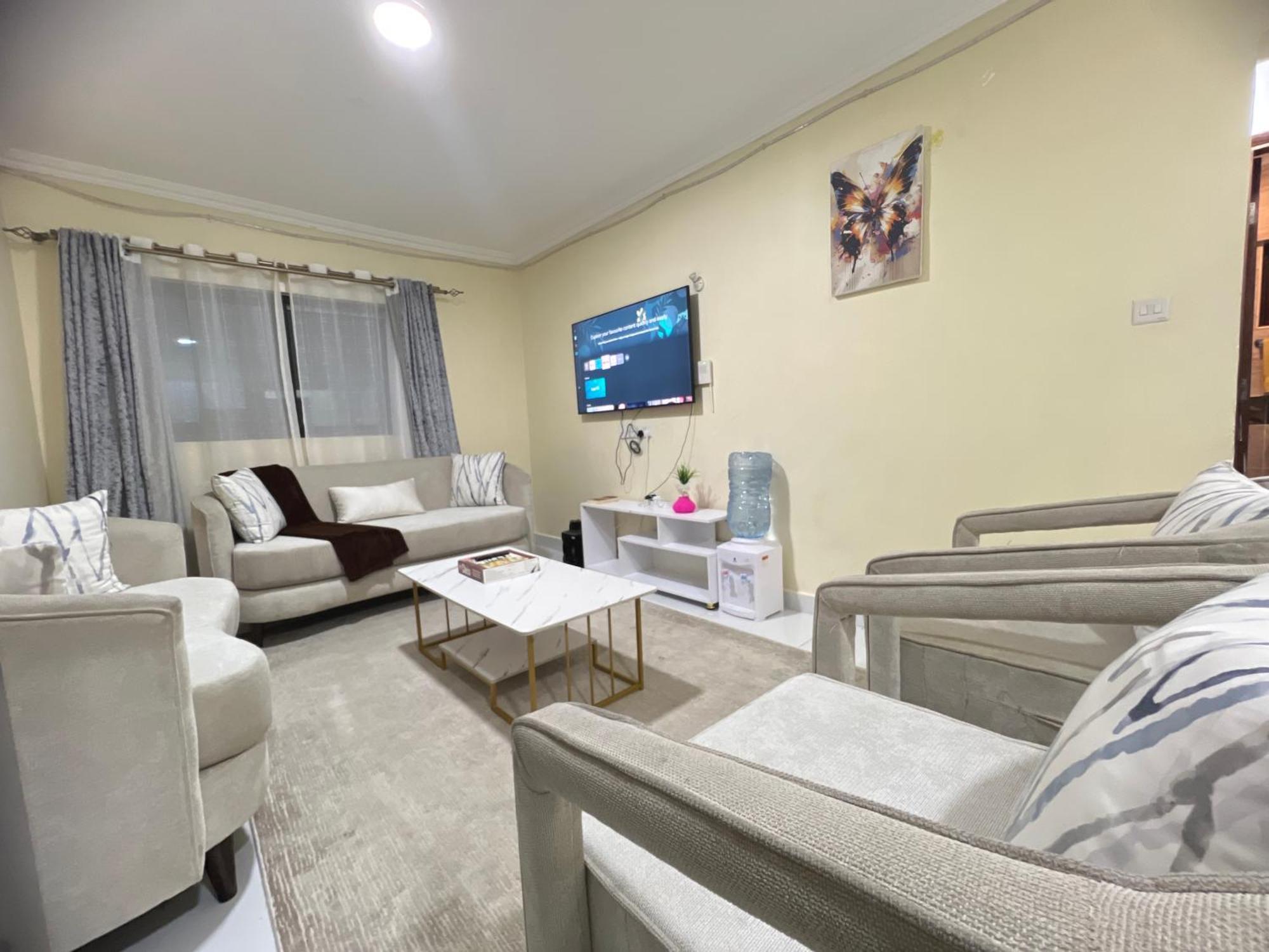 Fully Furnished 2 Bedroom With A Spacious Balcony Behind Gateway Mall 10 Minutes To Jkia,5min To Sgr With Ac,washing Machine And Lift Apartment Nairobi