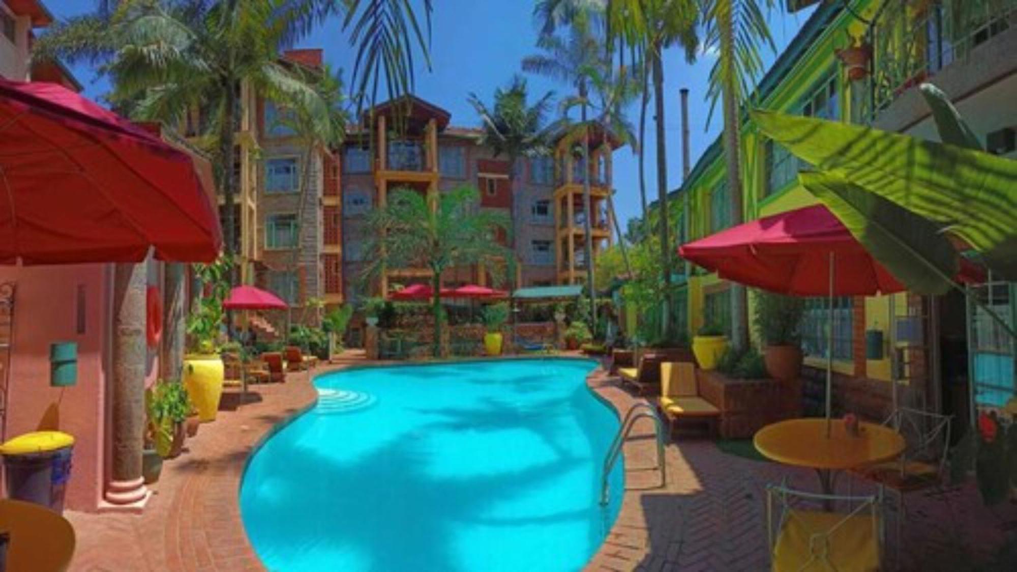 Woodmere Grand Apartment *