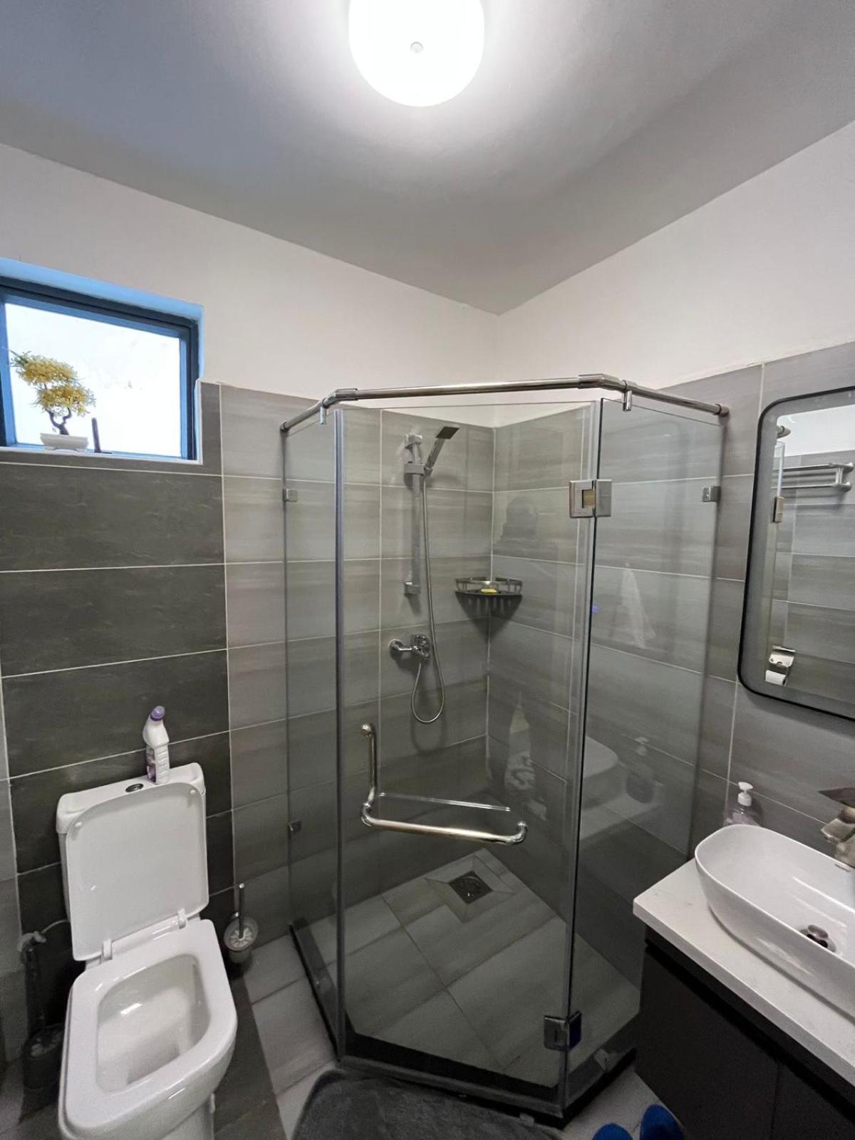 Makumbi Pearl Apartment *