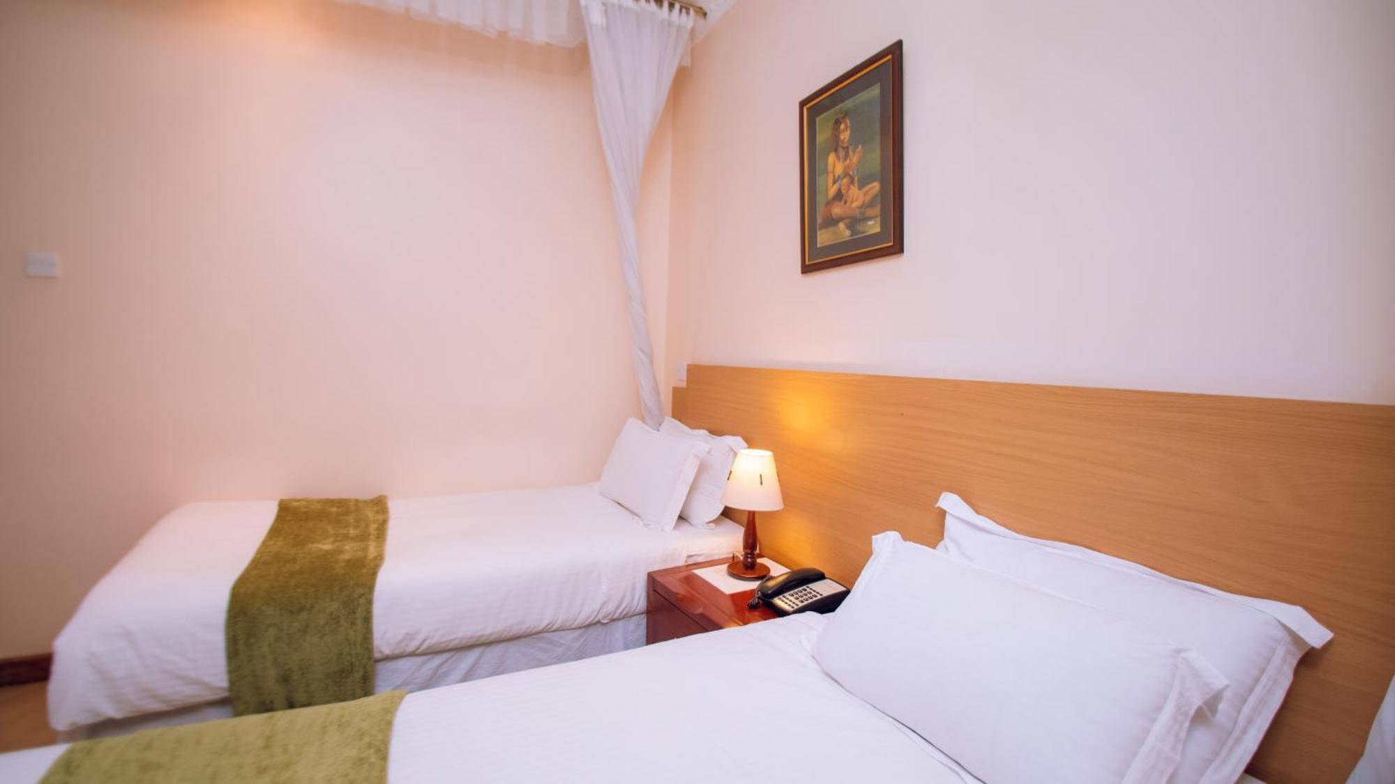 Longview Hotel 3*