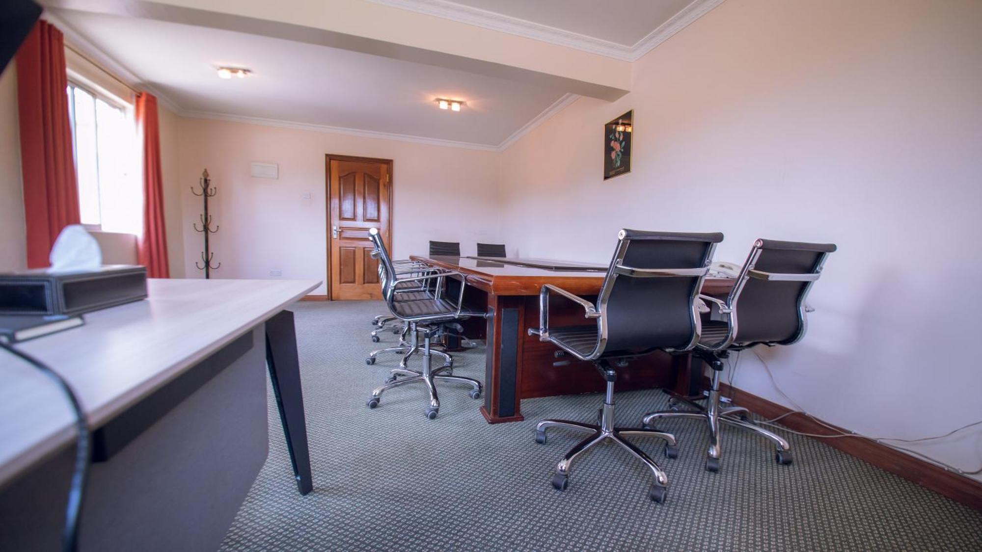 Longview 3* Nairobi