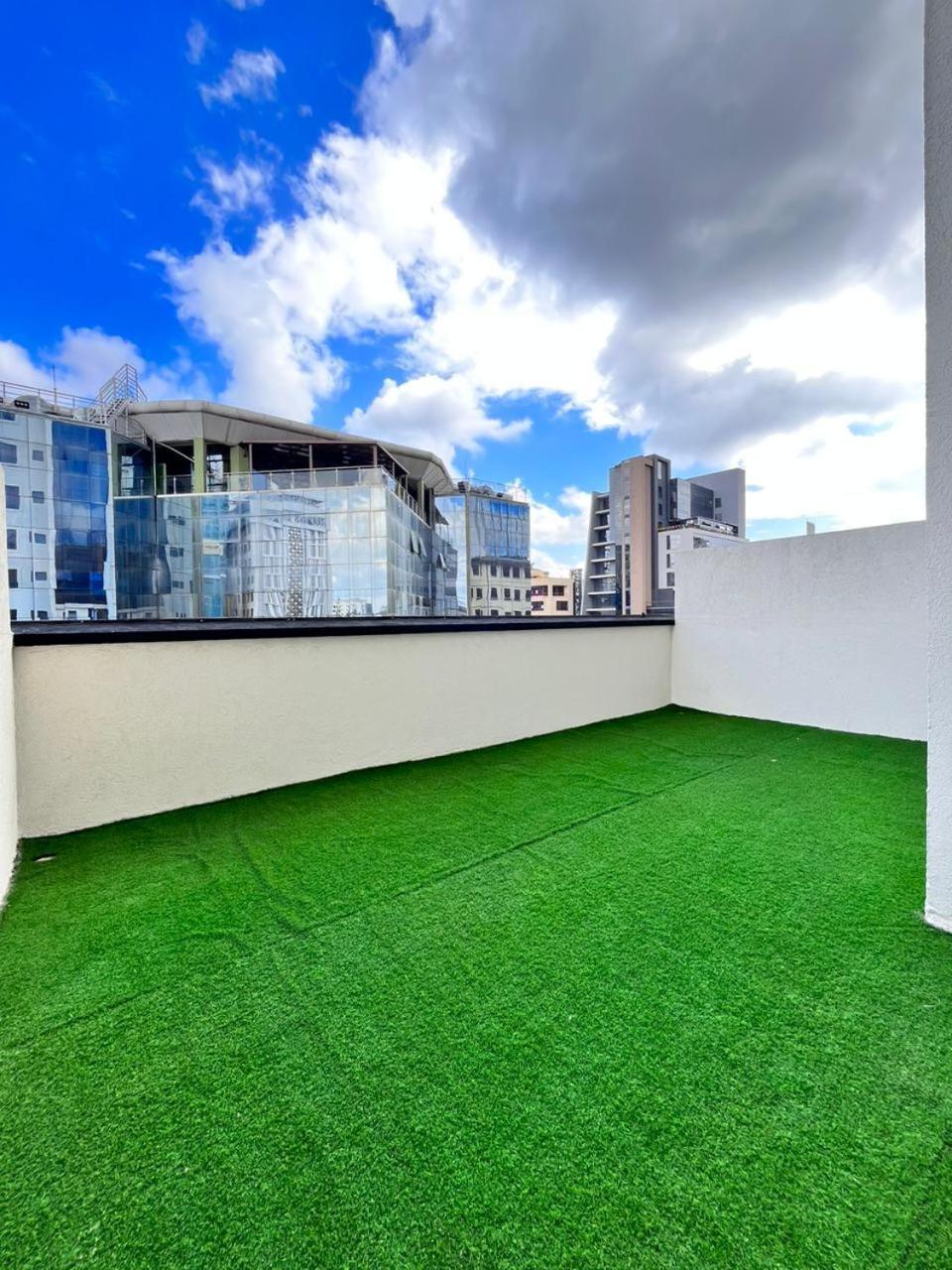 C&h Elite Westlands Apartment