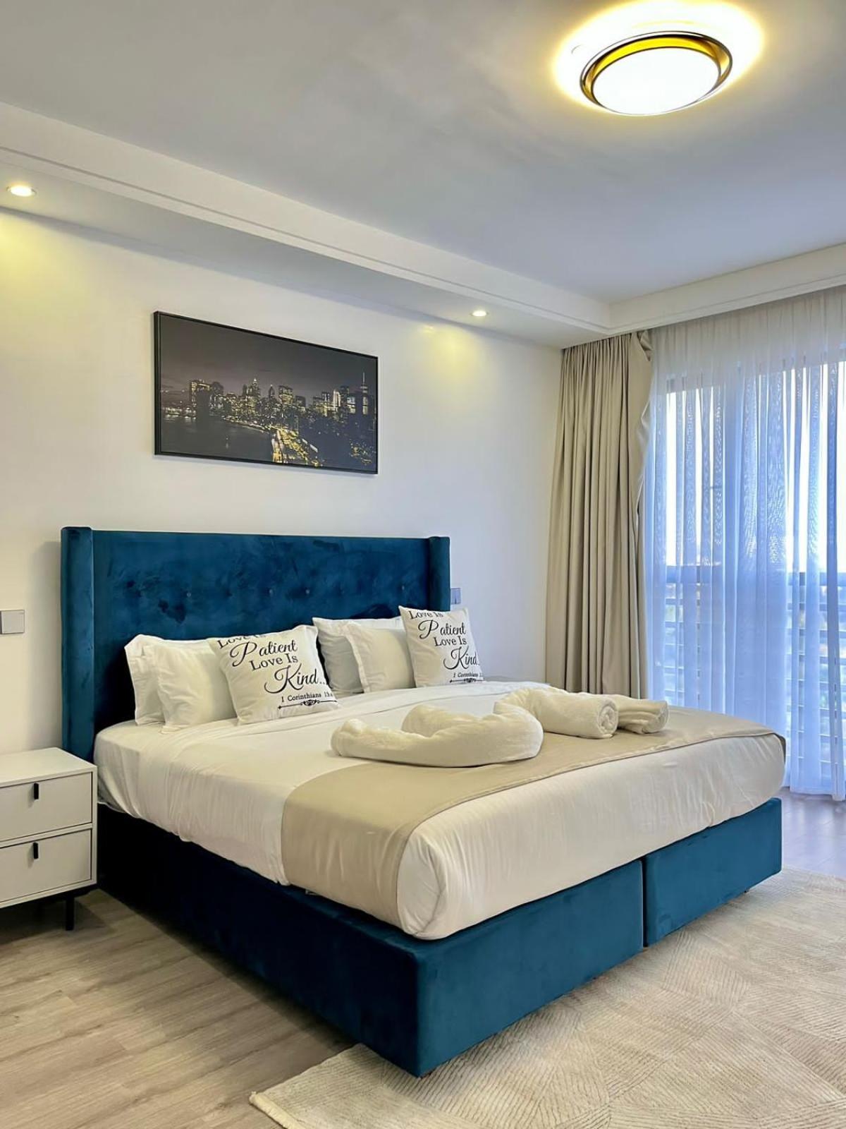 Shawnella 2 Bedroom - Riverside Apartment *