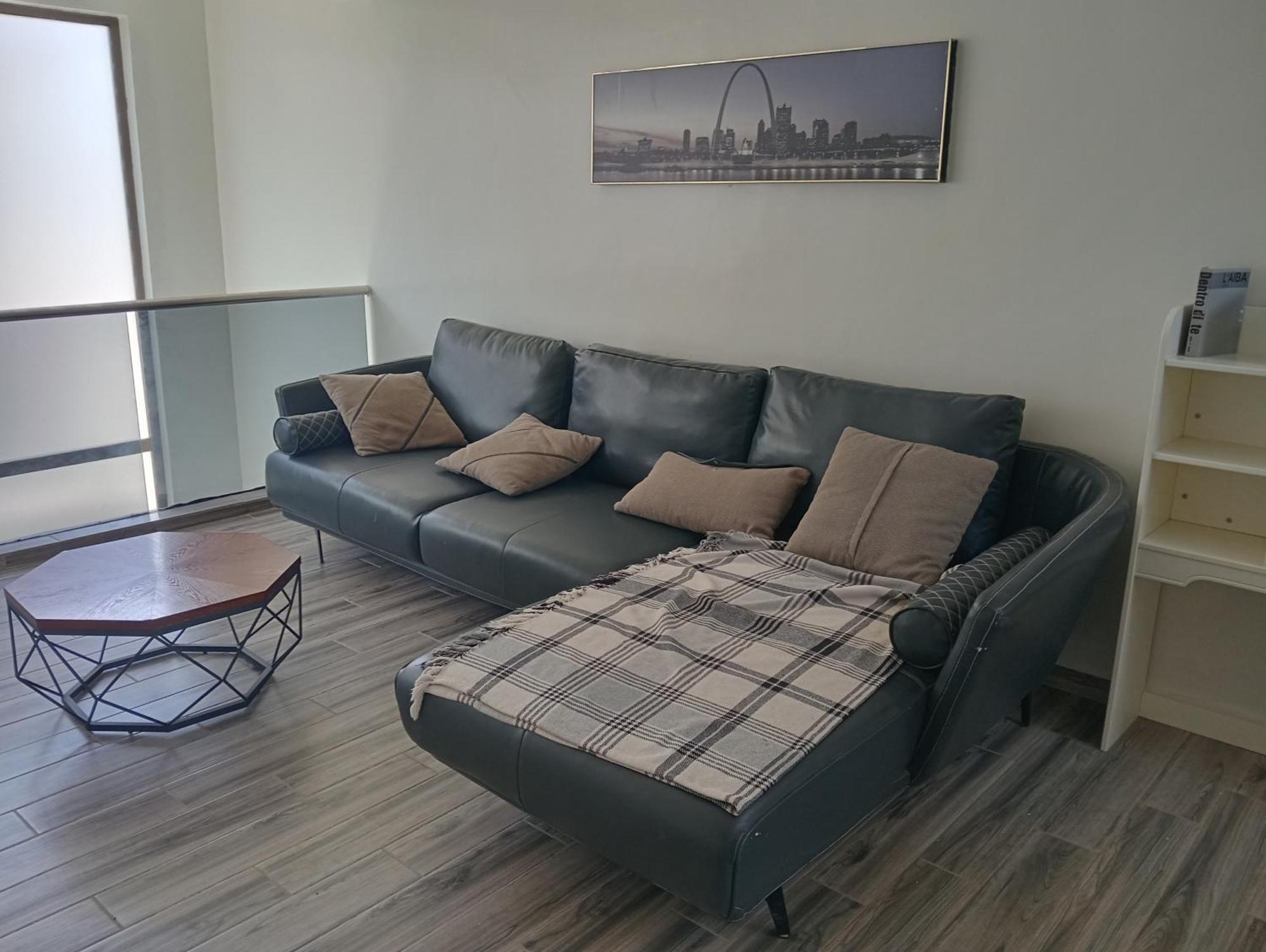 Zhuri Apartment *