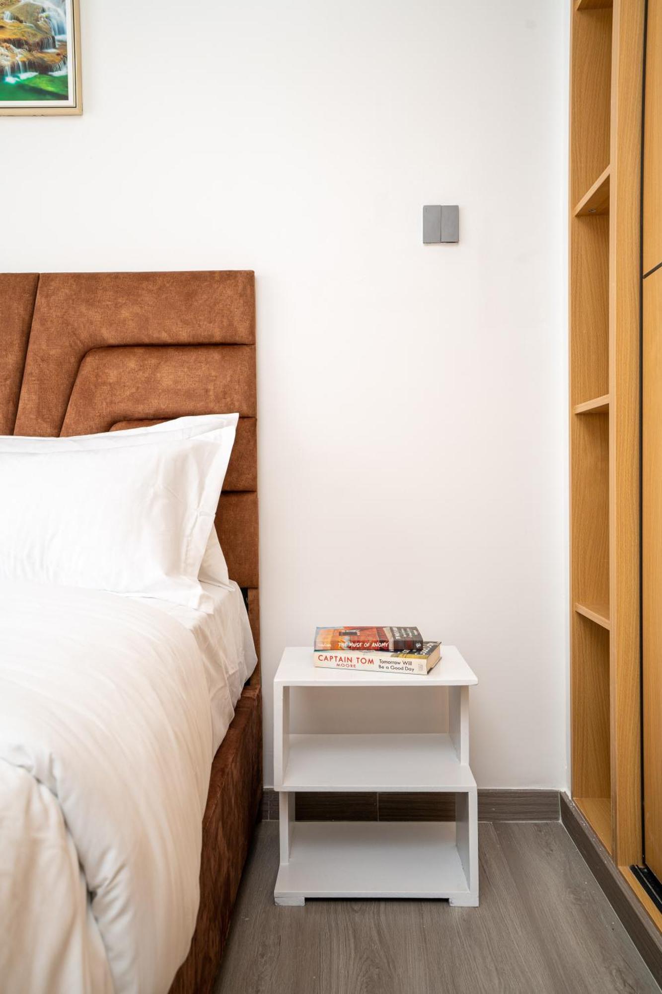 Modern Luxe 1 Bedroom