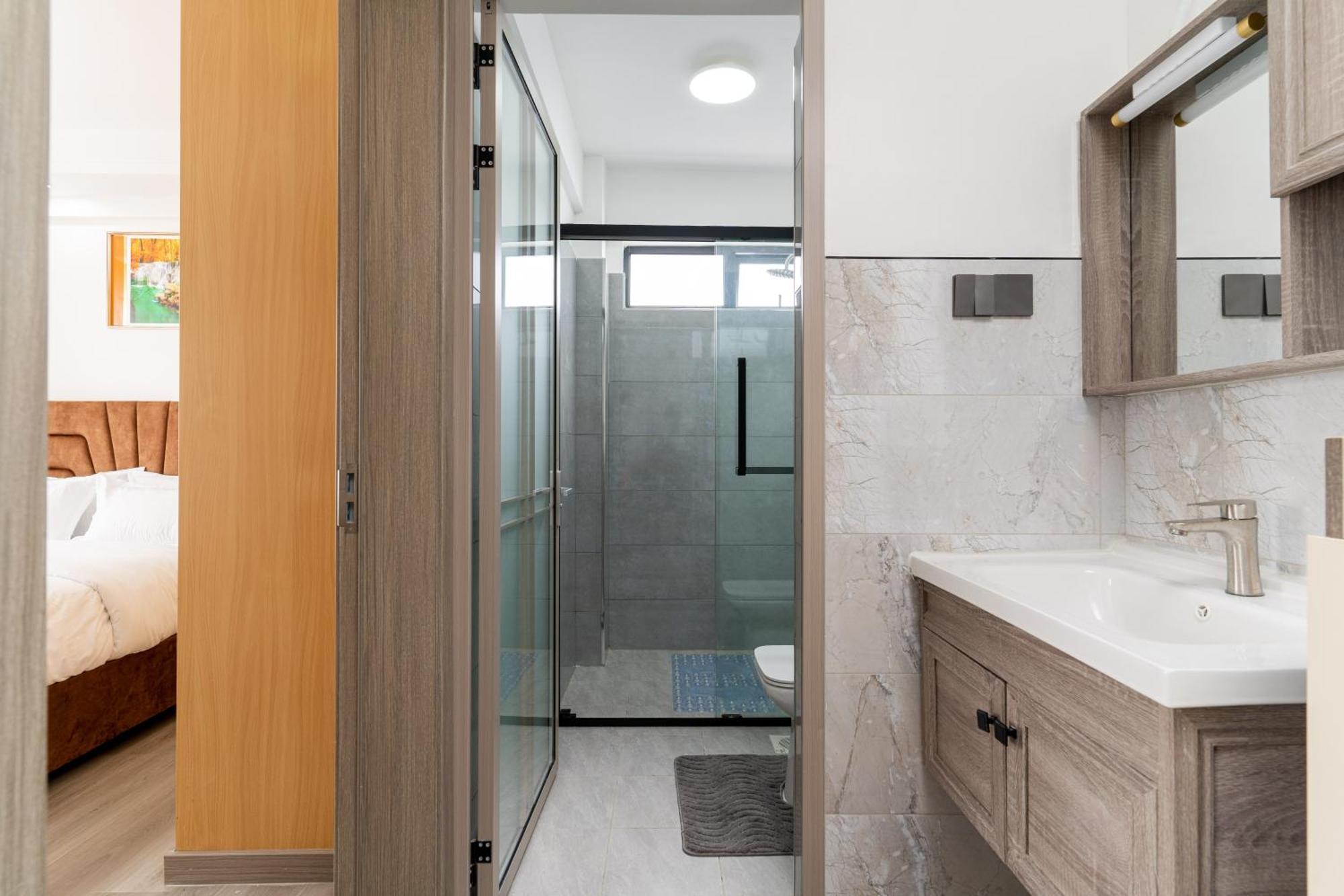 Modern Luxe 1 Bedroom