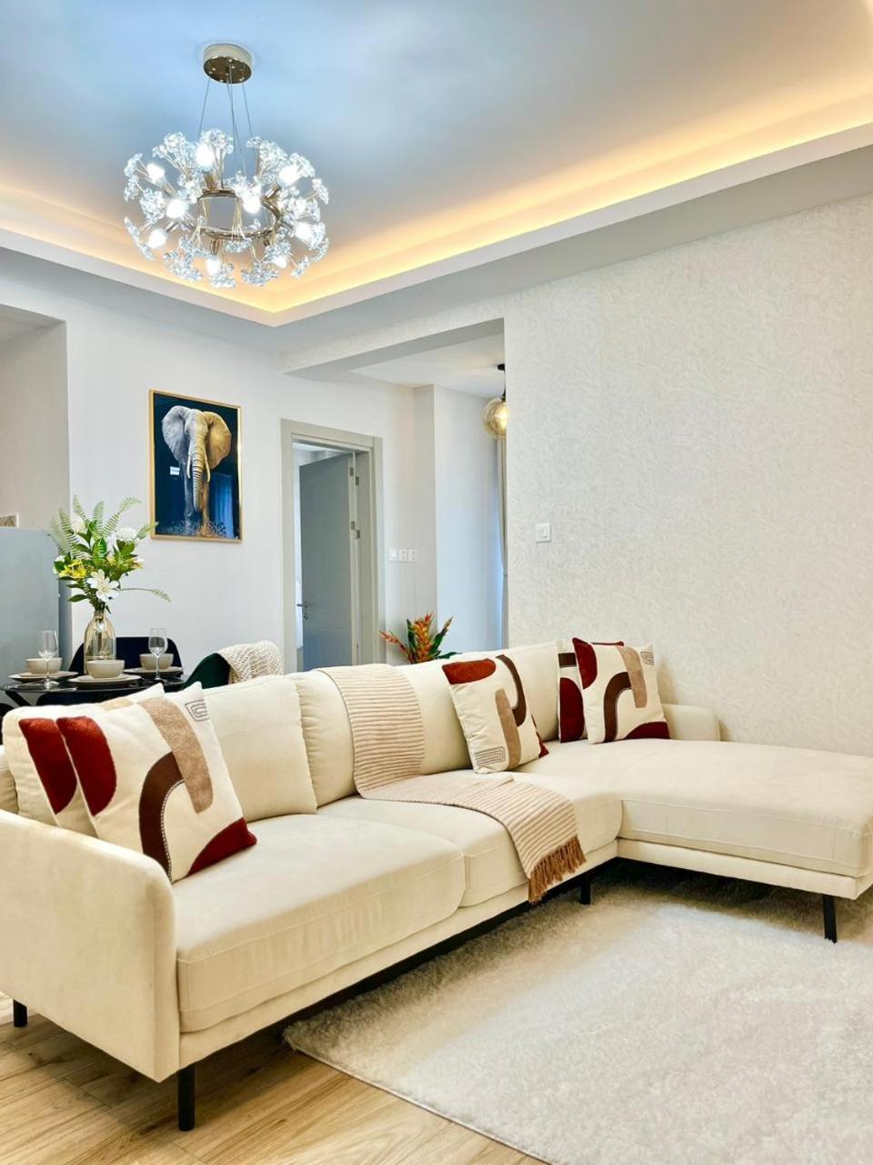 Apartment C&h Elite Westlands *