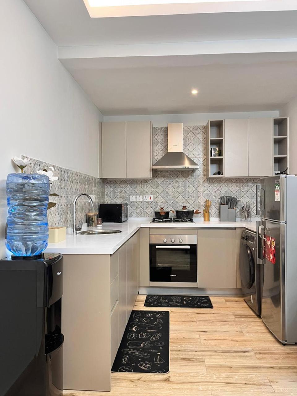 Apartment C&h Elite Westlands
