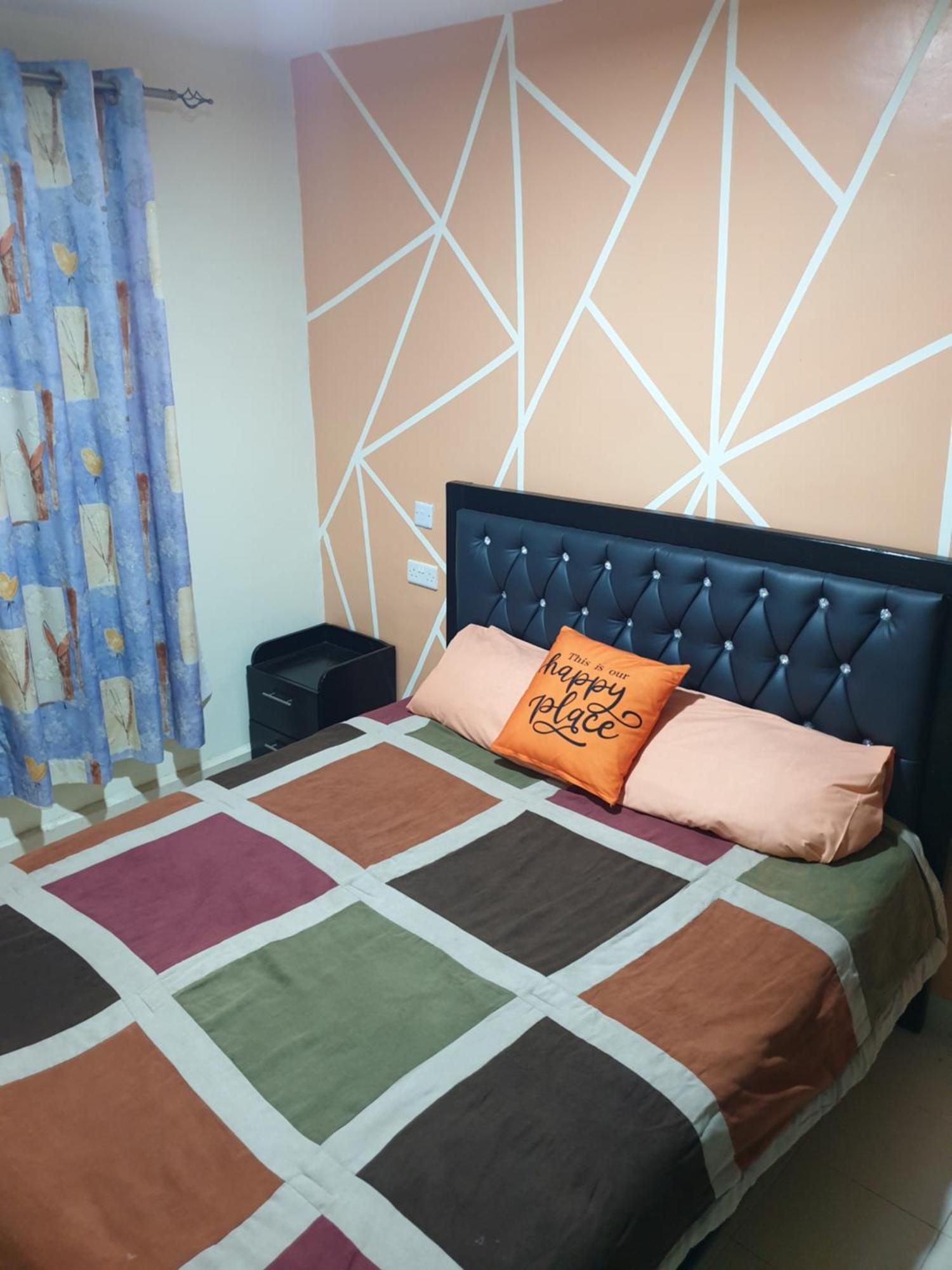 Haven Apartment *
