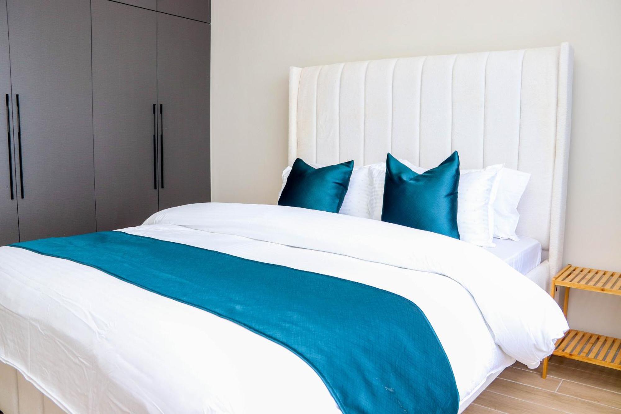 Indesign Makumbi Park Elegant 2 Bedrooms *