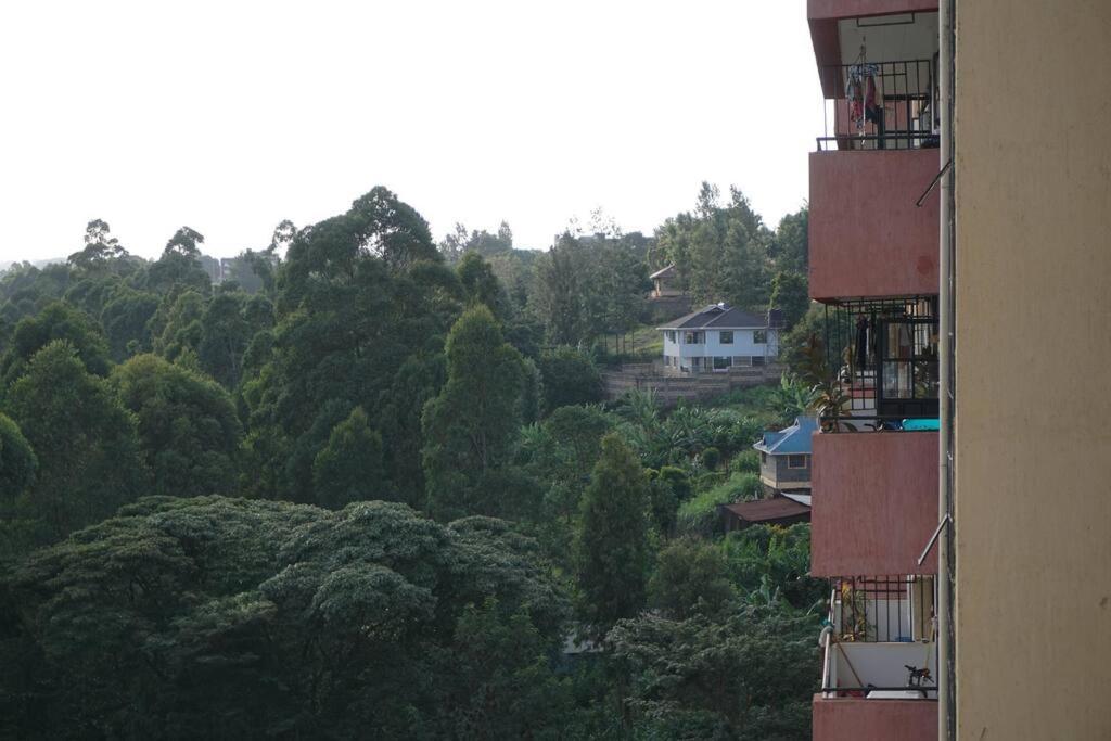 Modern 2br Sanctuary, Pool & Gym * Nairobi