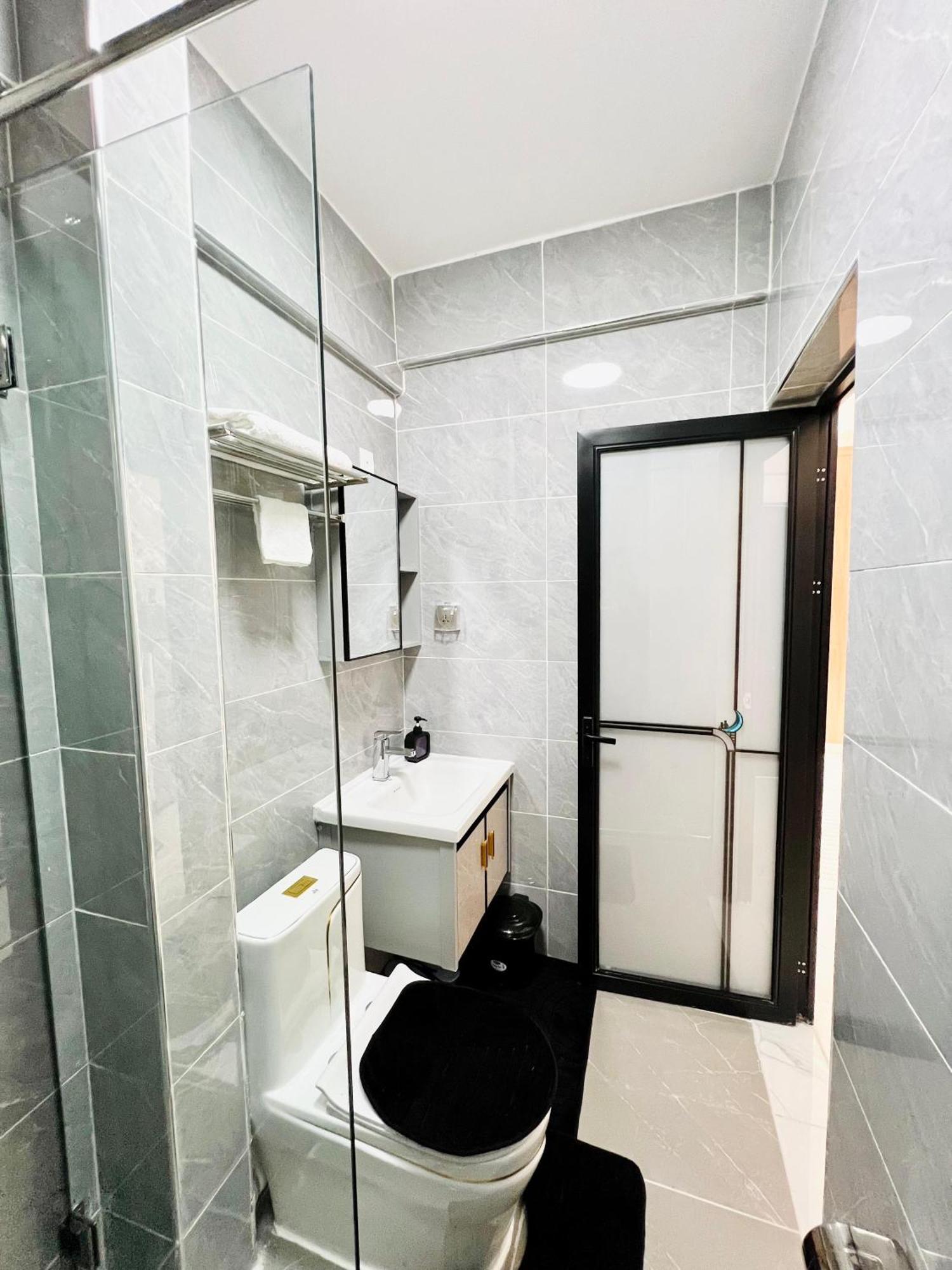Smart Homes Kilimani Apartment *
