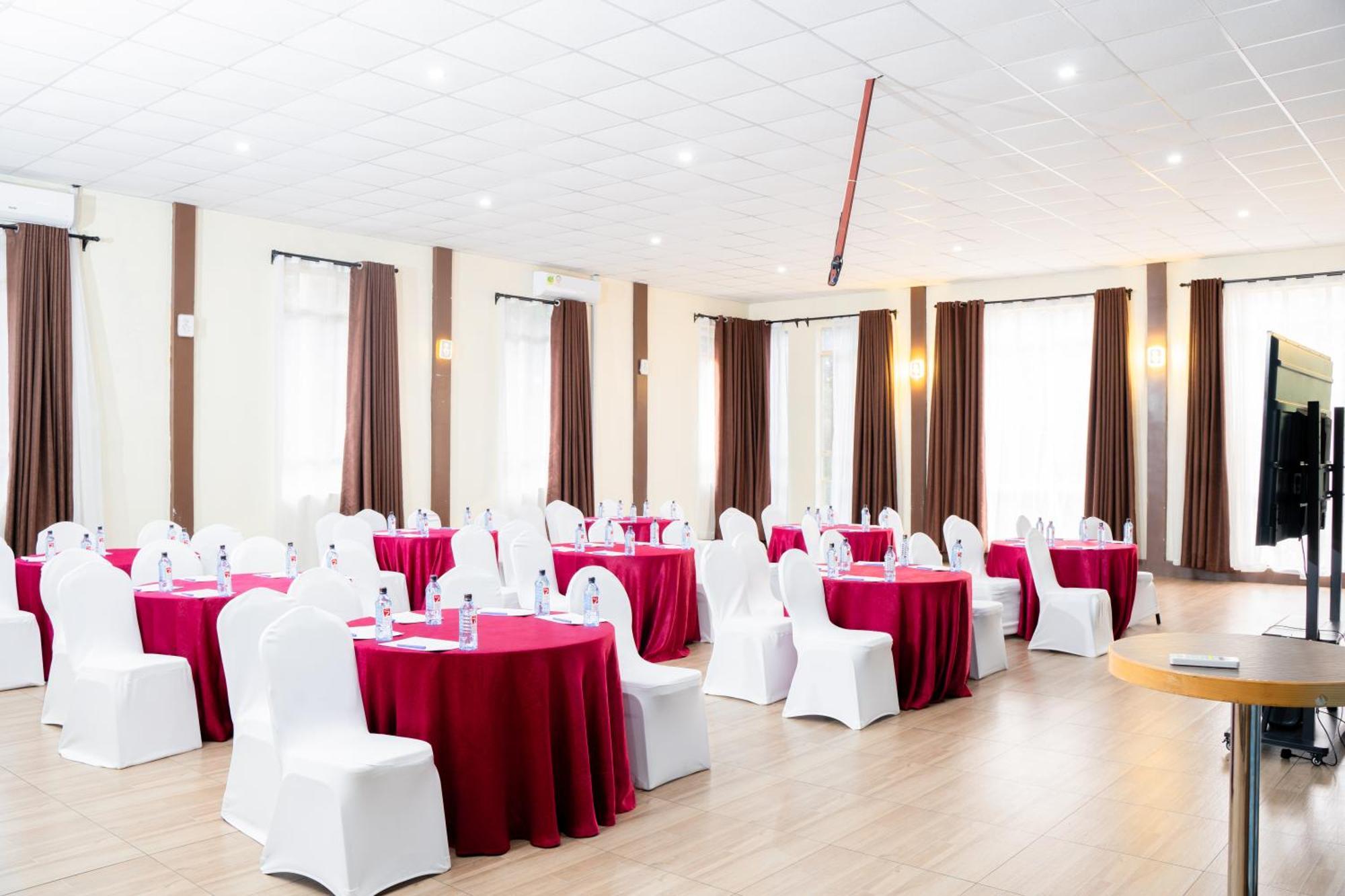 Hotel West Wood Nairobi