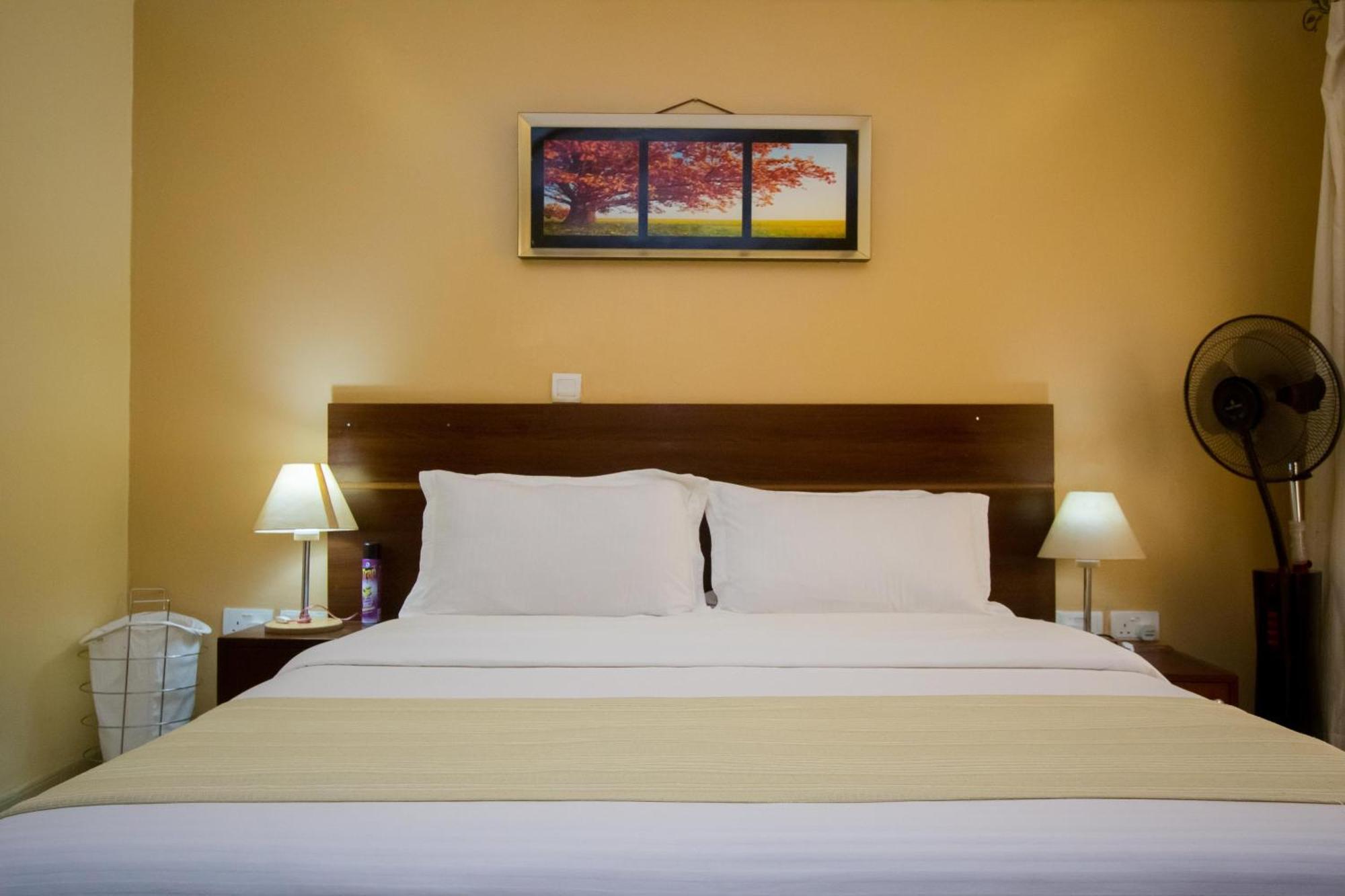 Capital Heights Hotel 3*