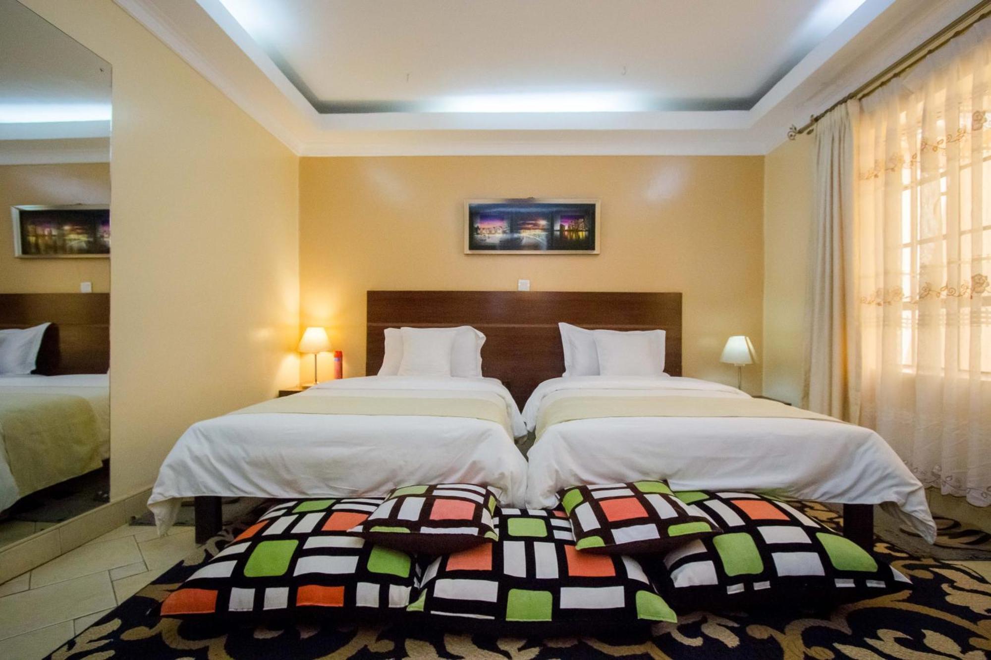 Capital Heights Hotel Hotel 3*
