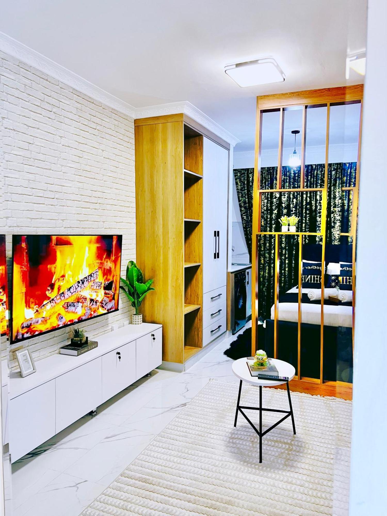 Smarthomes Luxury Apartment