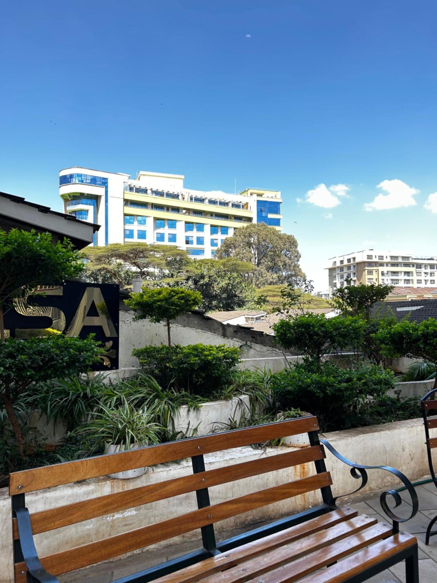 Apartamento Stylish 2br Near Yaya Centre,adlife Kilimani,