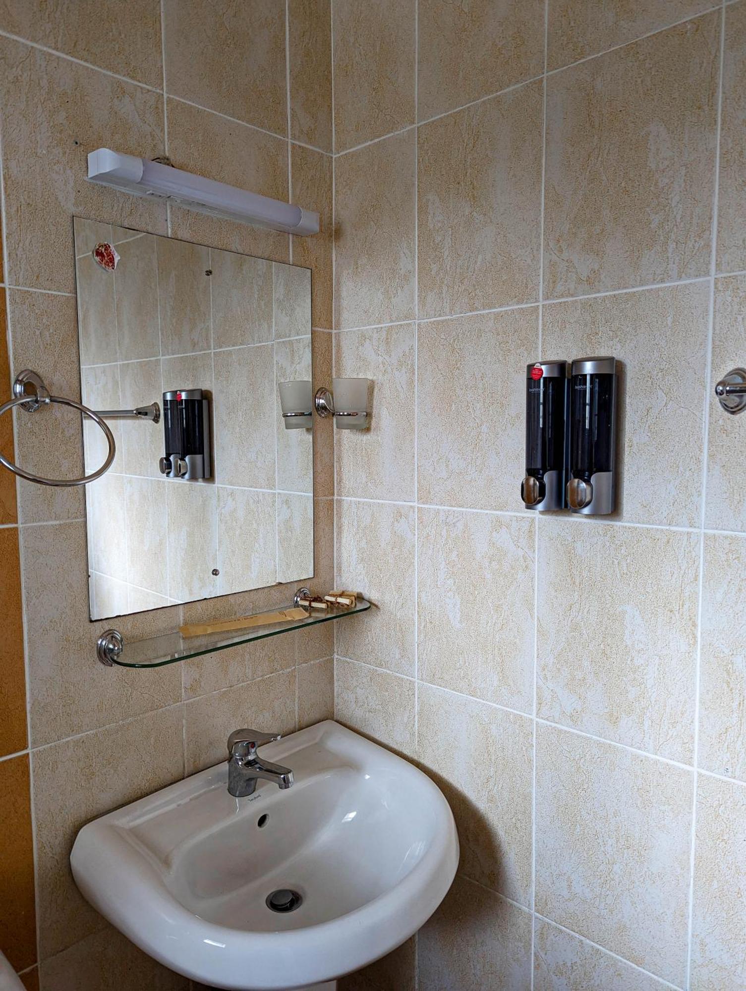 Homestay Db Space *