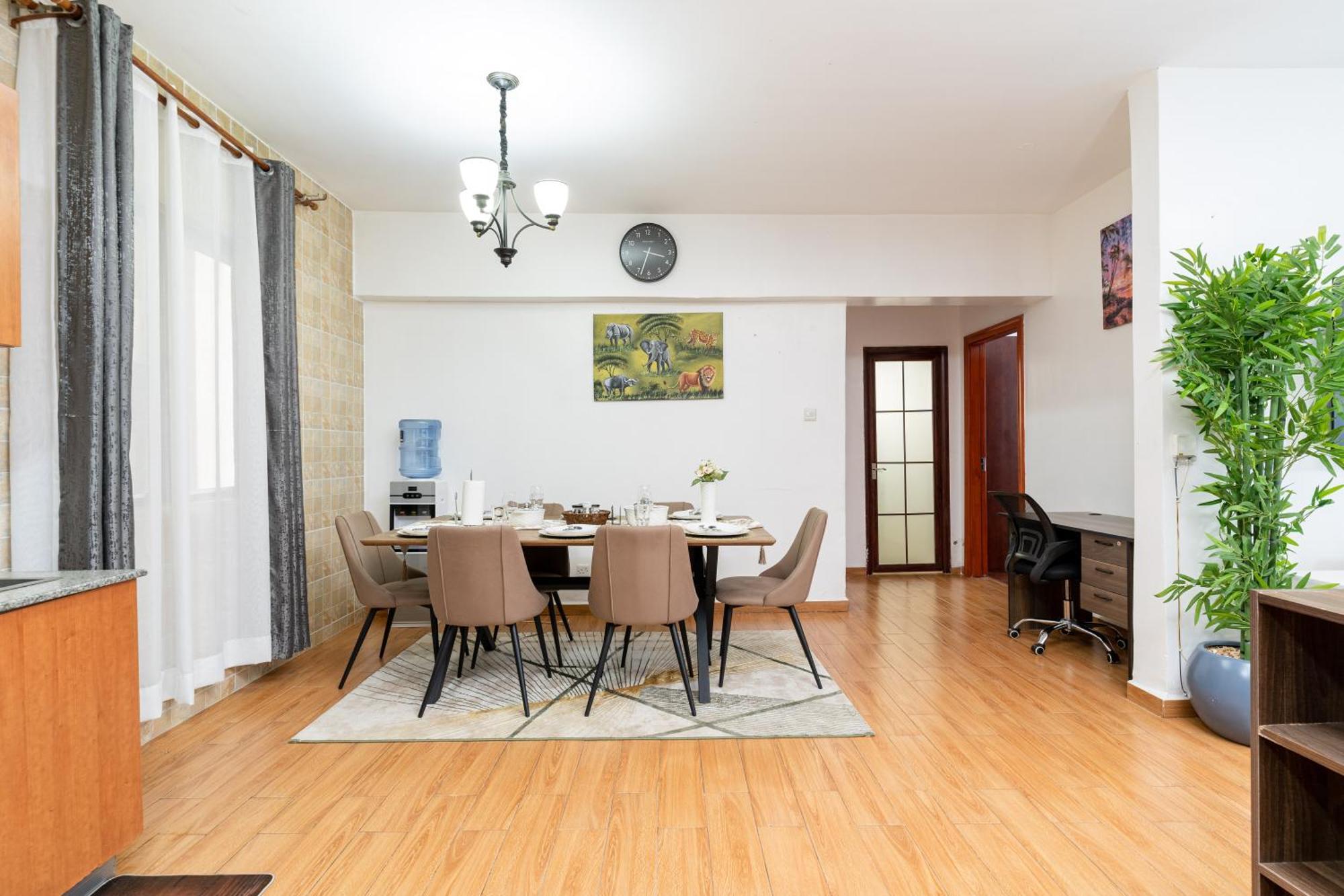 Apartment Luxurious-2 Bedroom With A Swimming Pool In Kilimani *