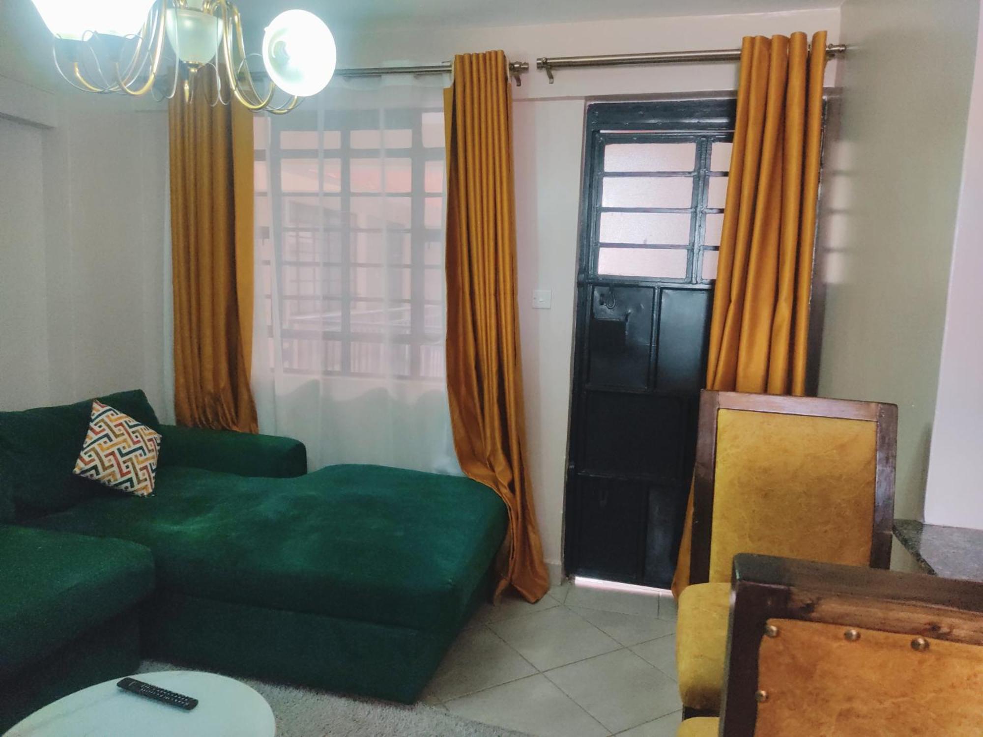 Apartment Sparkle Homes Fast Internet Free Parking *
