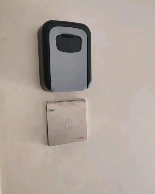 Apartment Kilimani One And Half Bedroom