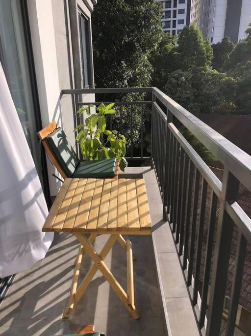Apartment Your Adventure Awaits! *
