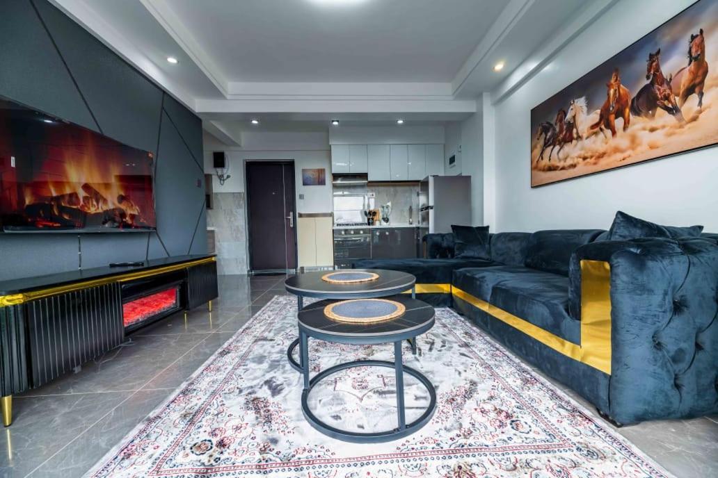 Luxury One Bedroom W/indoor Fireplace Nairobi