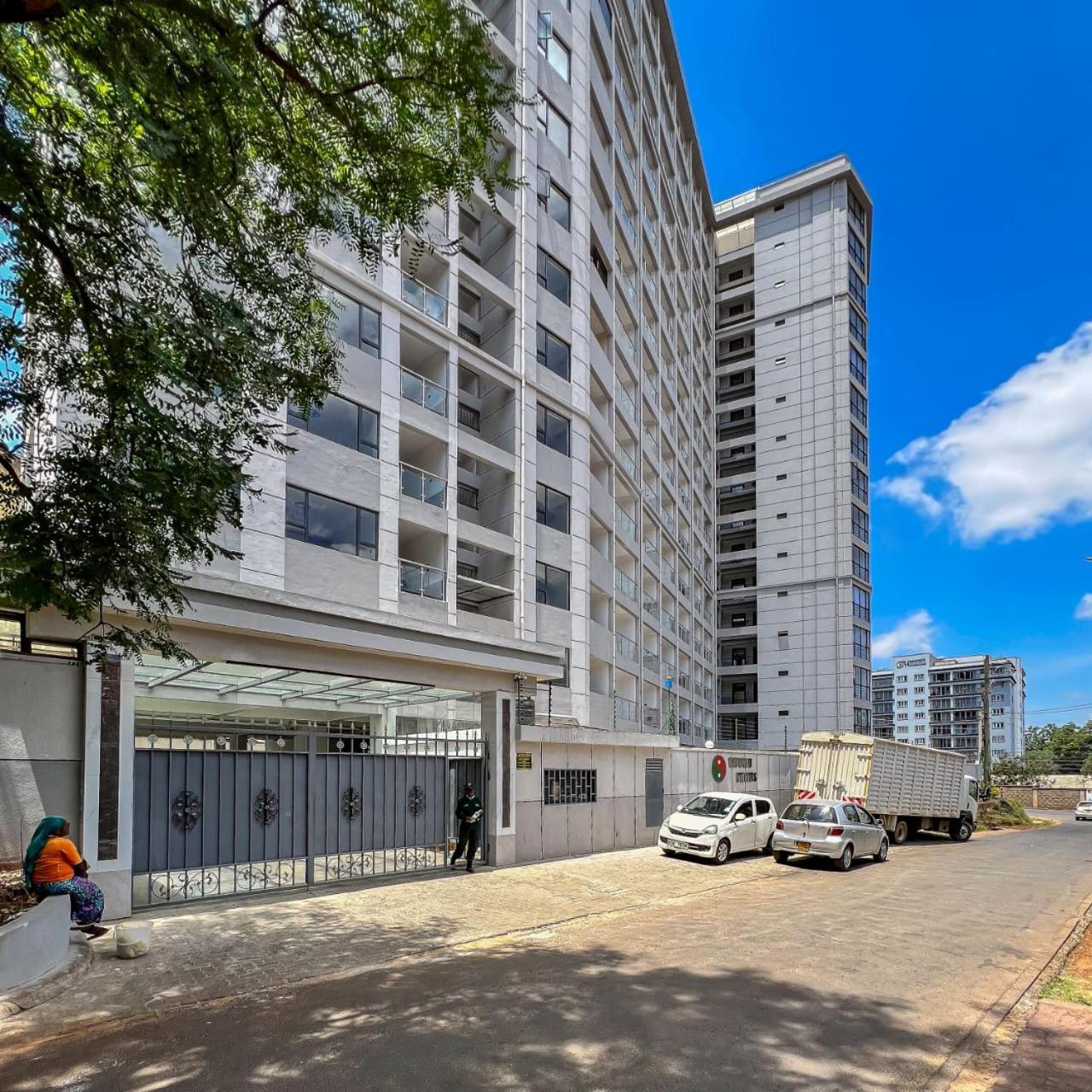 Luxury One Bedroom W/indoor Fireplace Nairobi