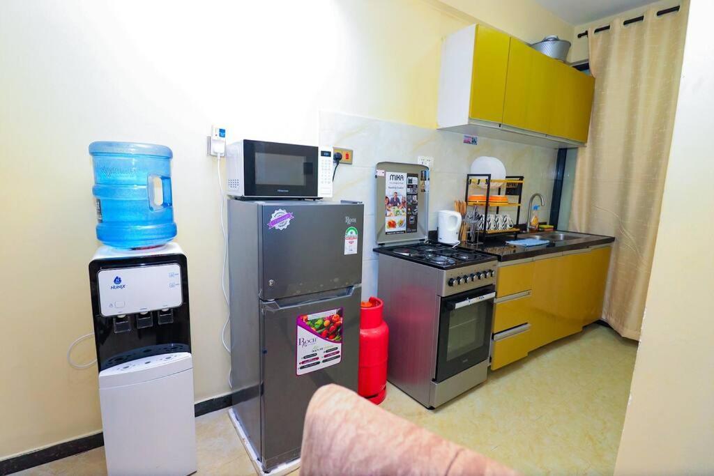 Luxury 1 Bed With Extra Bed Kilimani Kenya
