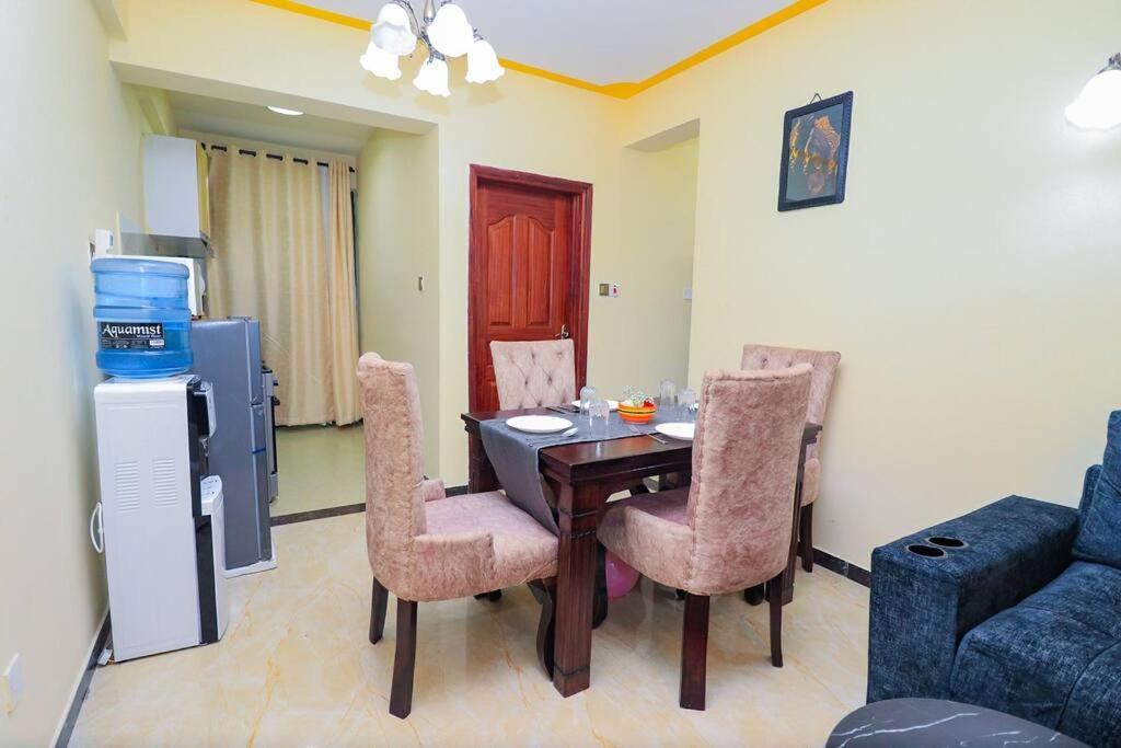 Apartment Luxury 1 Bed With Extra Bed Kilimani Kenya