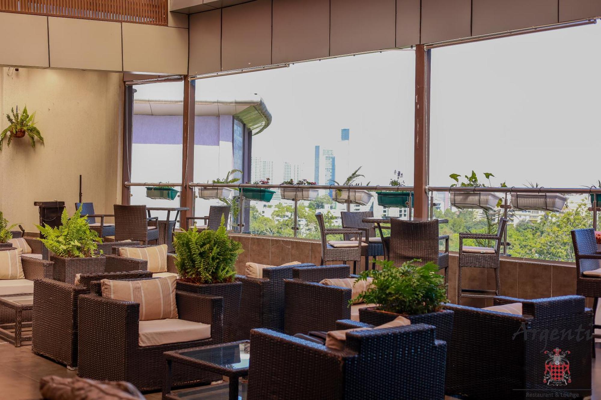 Gemsuites And Serviced Riverside 5*