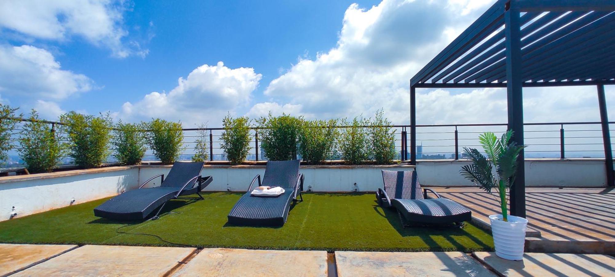 The Crooner Lounge Apartment