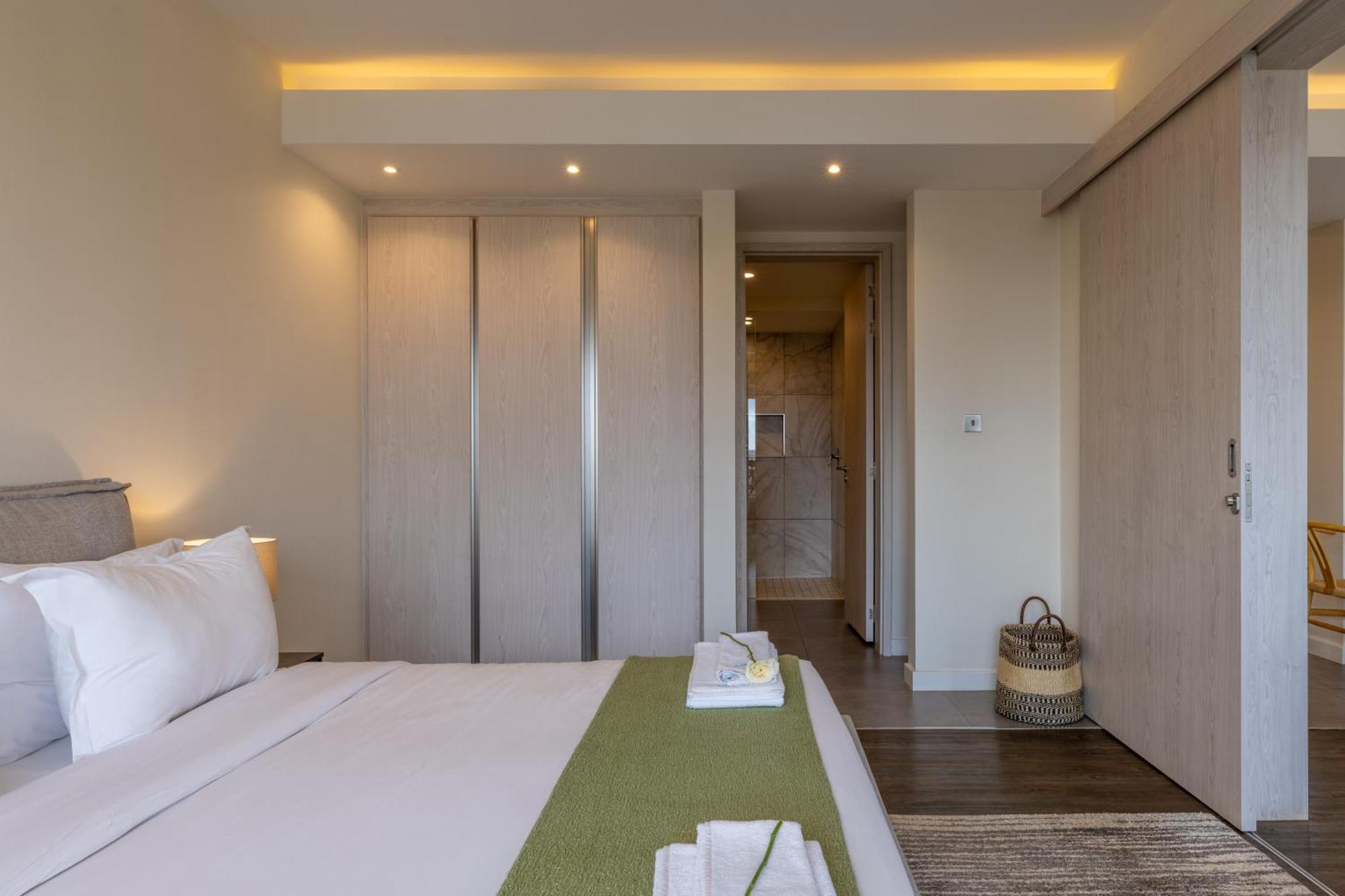 Capital M Emerald Line By Yourhost, Apartment