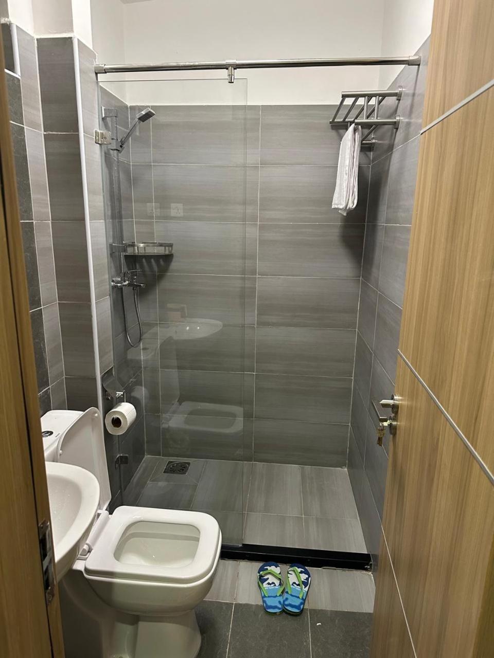 Apartment Almasi Airport Homes *