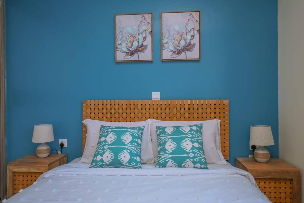 Gold Park Homes Apartment