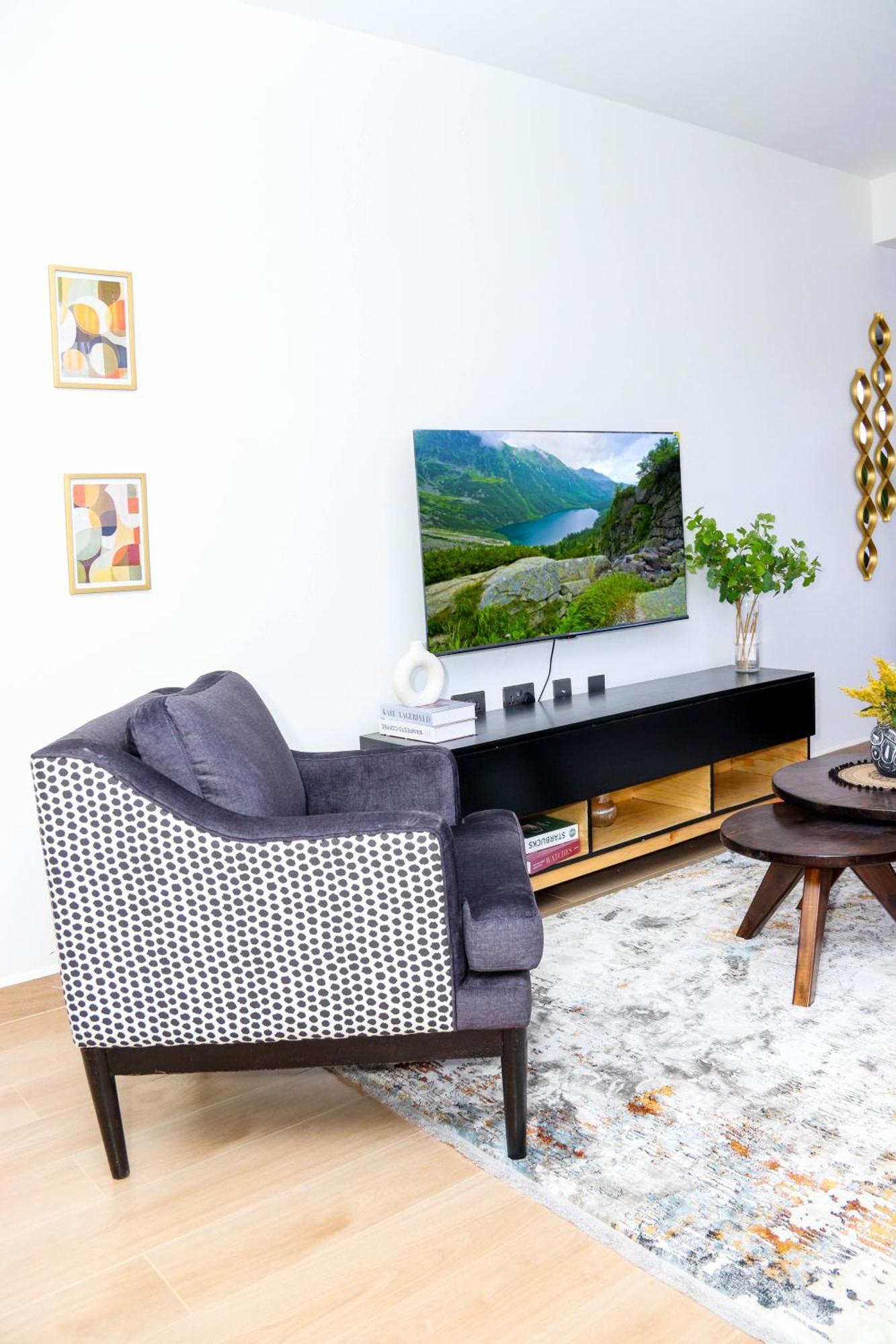 Two Bedroom Apartment-central Location, Book Now! Apartment Nairobi