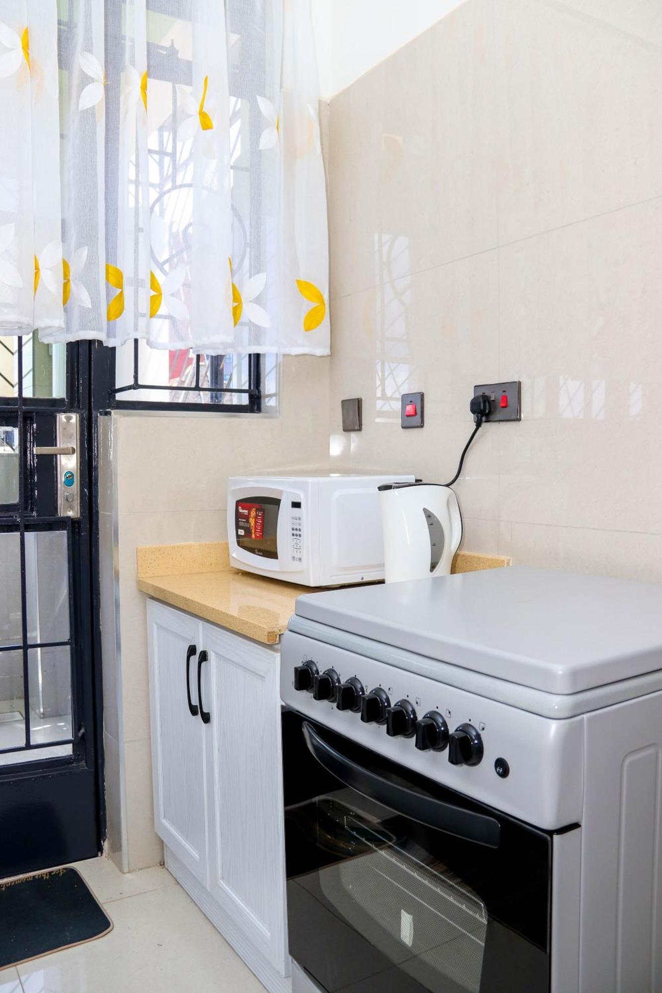 Apartment Two Bedroom Apartment-central Location, Book Now! Nairobi