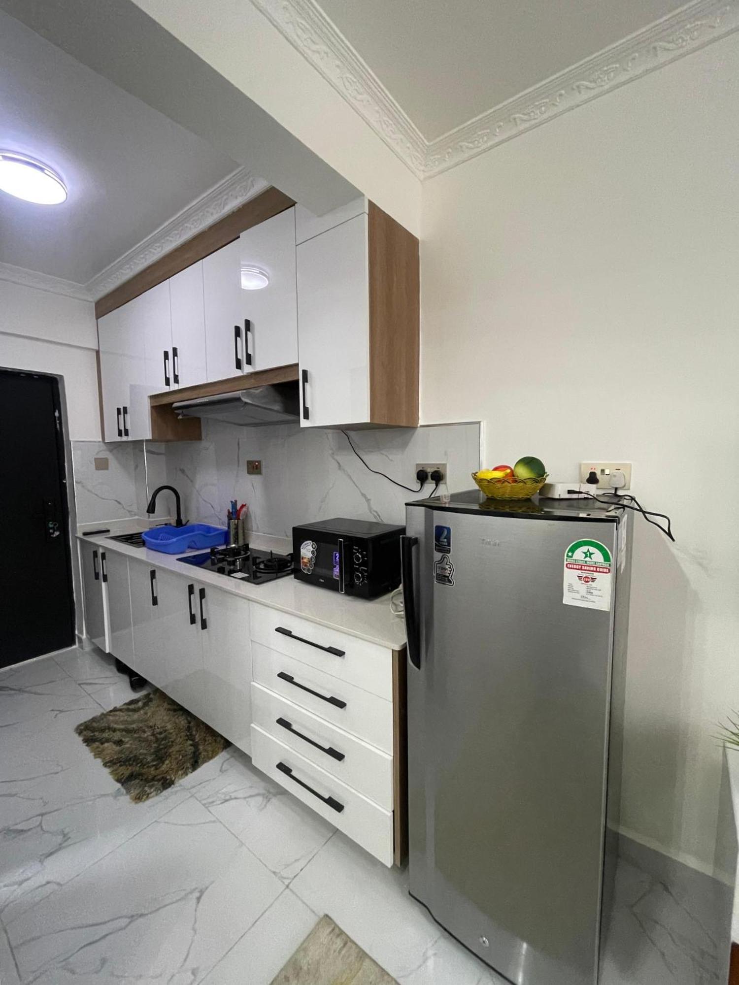 Ken's Smarthome B1104 Apartment