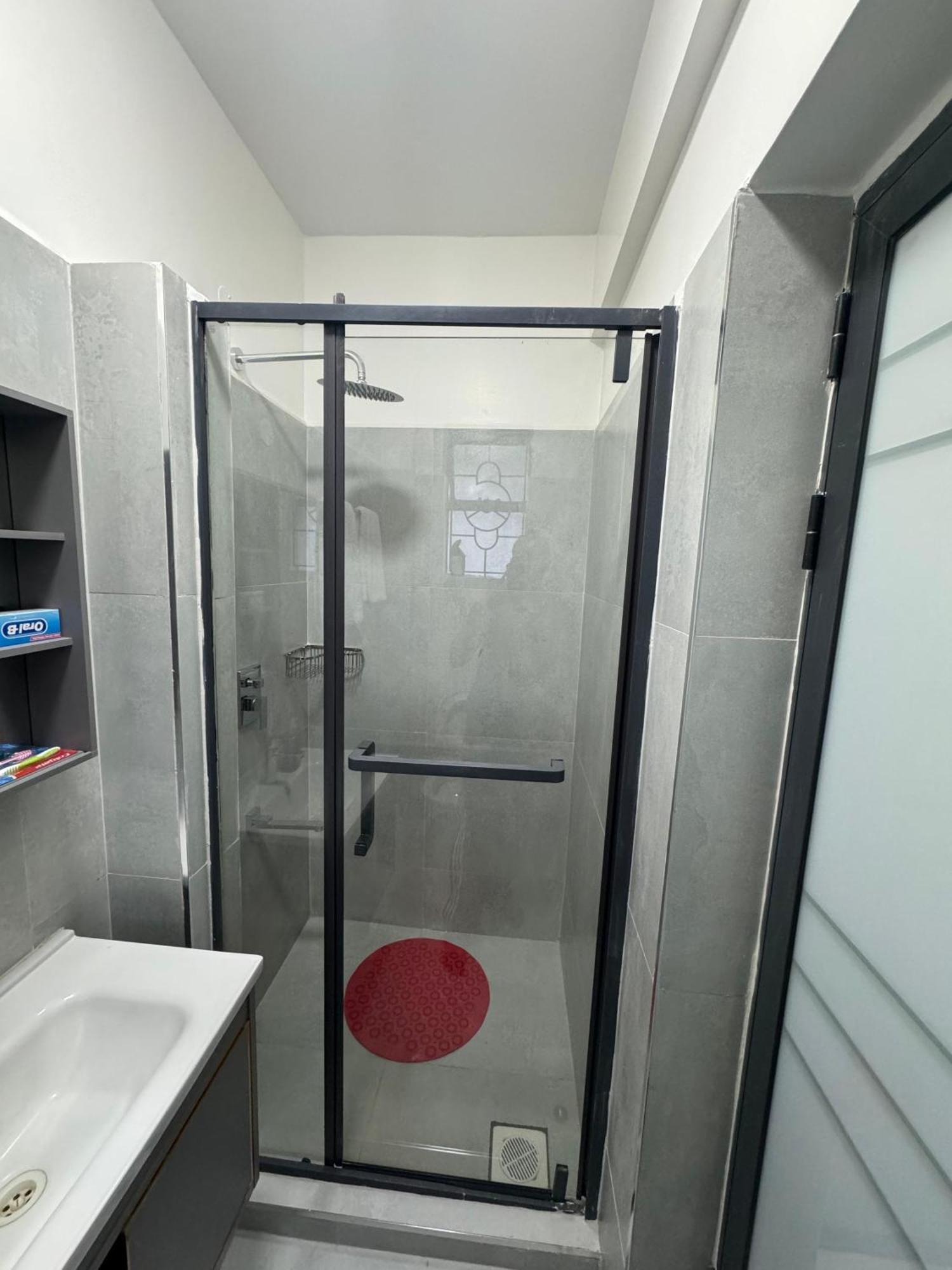 Apartment Azania Homes Tranquil 2 Bedroom In Westland 5 Minutes To Sarit Centre *