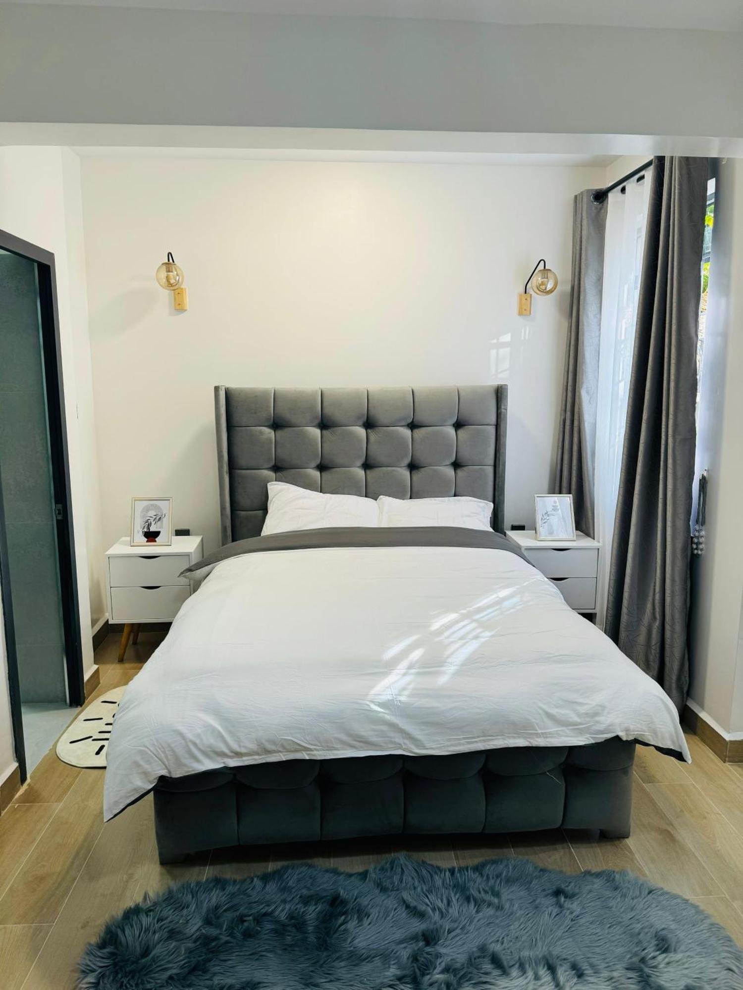 Azania Homes Tranquil 2 Bedroom In Westland 5 Minutes To Sarit Centre Nairobi