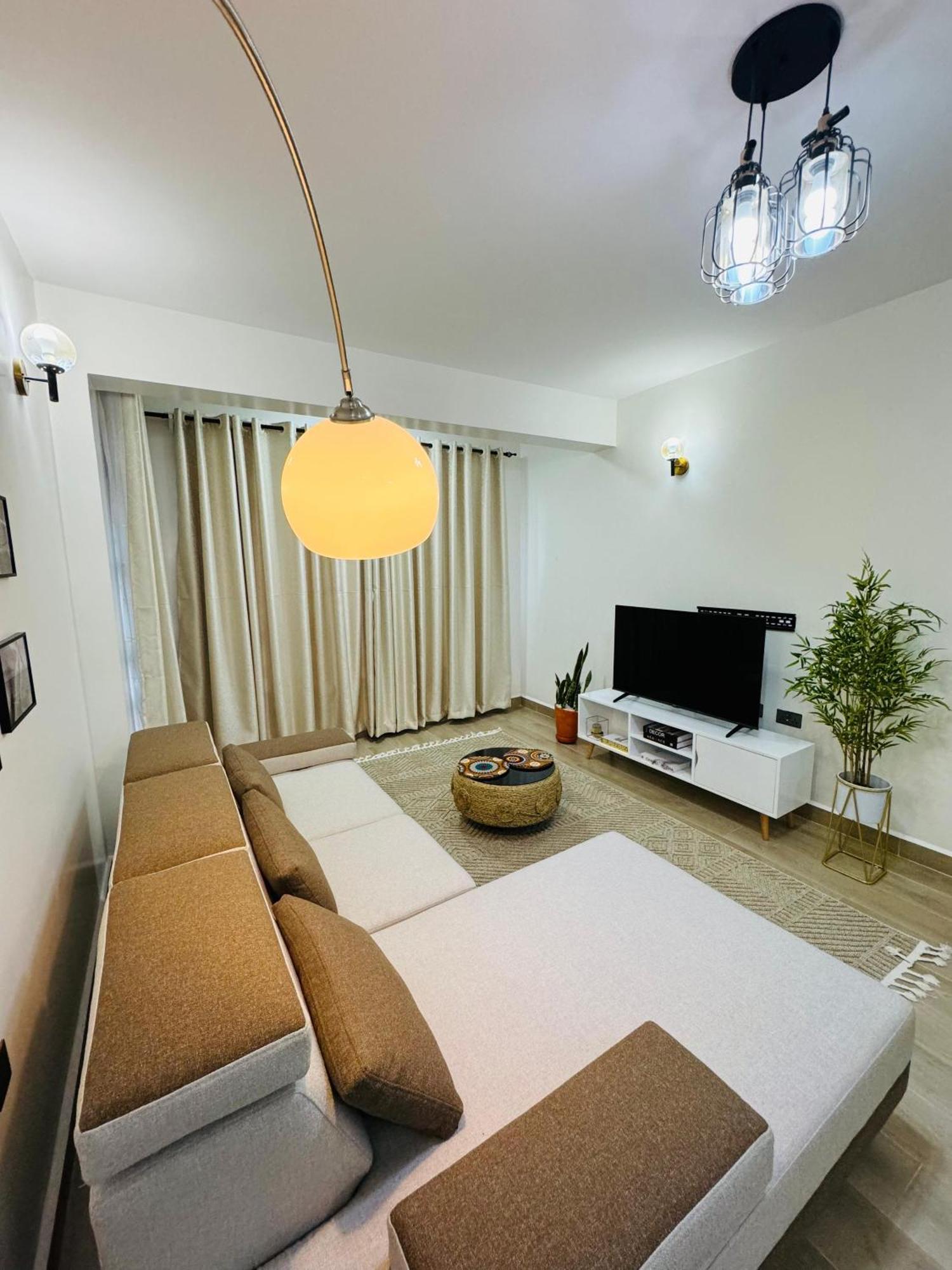 Azania Homes Tranquil 2 Bedroom In Westland 5 Minutes To Sarit Centre