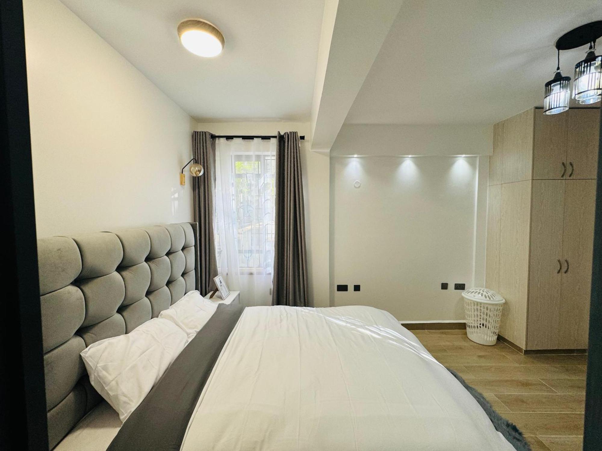 Apartment Azania Homes Tranquil 2 Bedroom In Westland 5 Minutes To Sarit Centre *