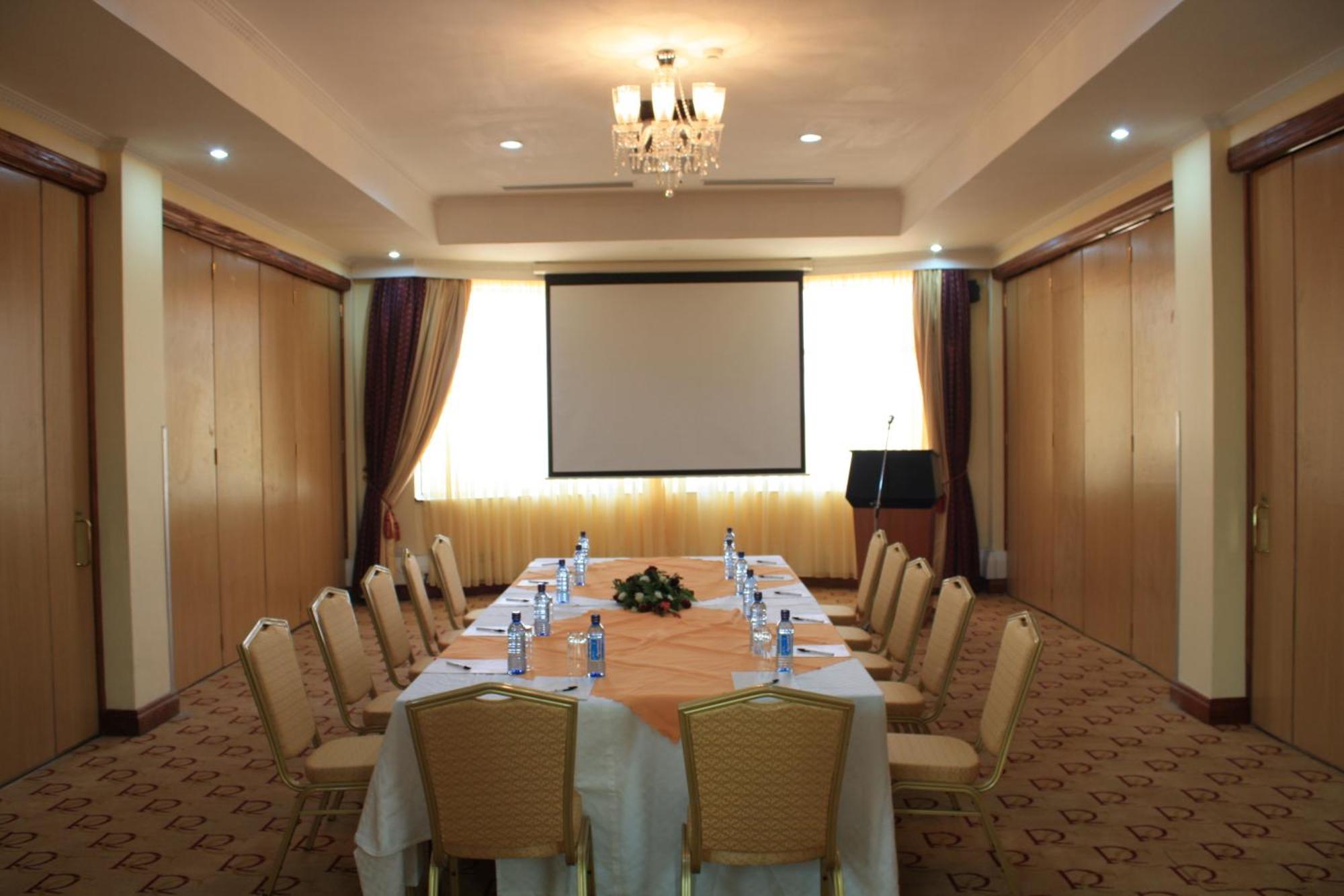 Hotel Boma 3*