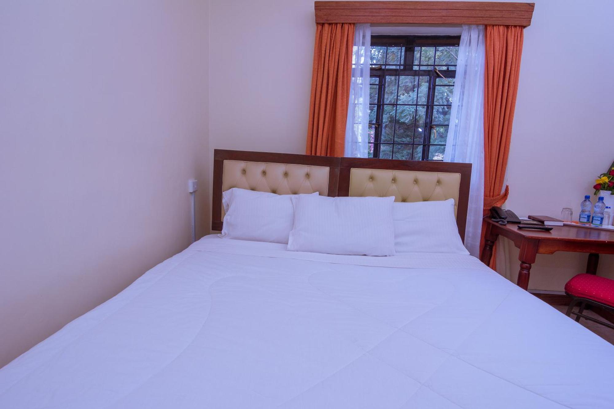 Chak & Conference Center 3*