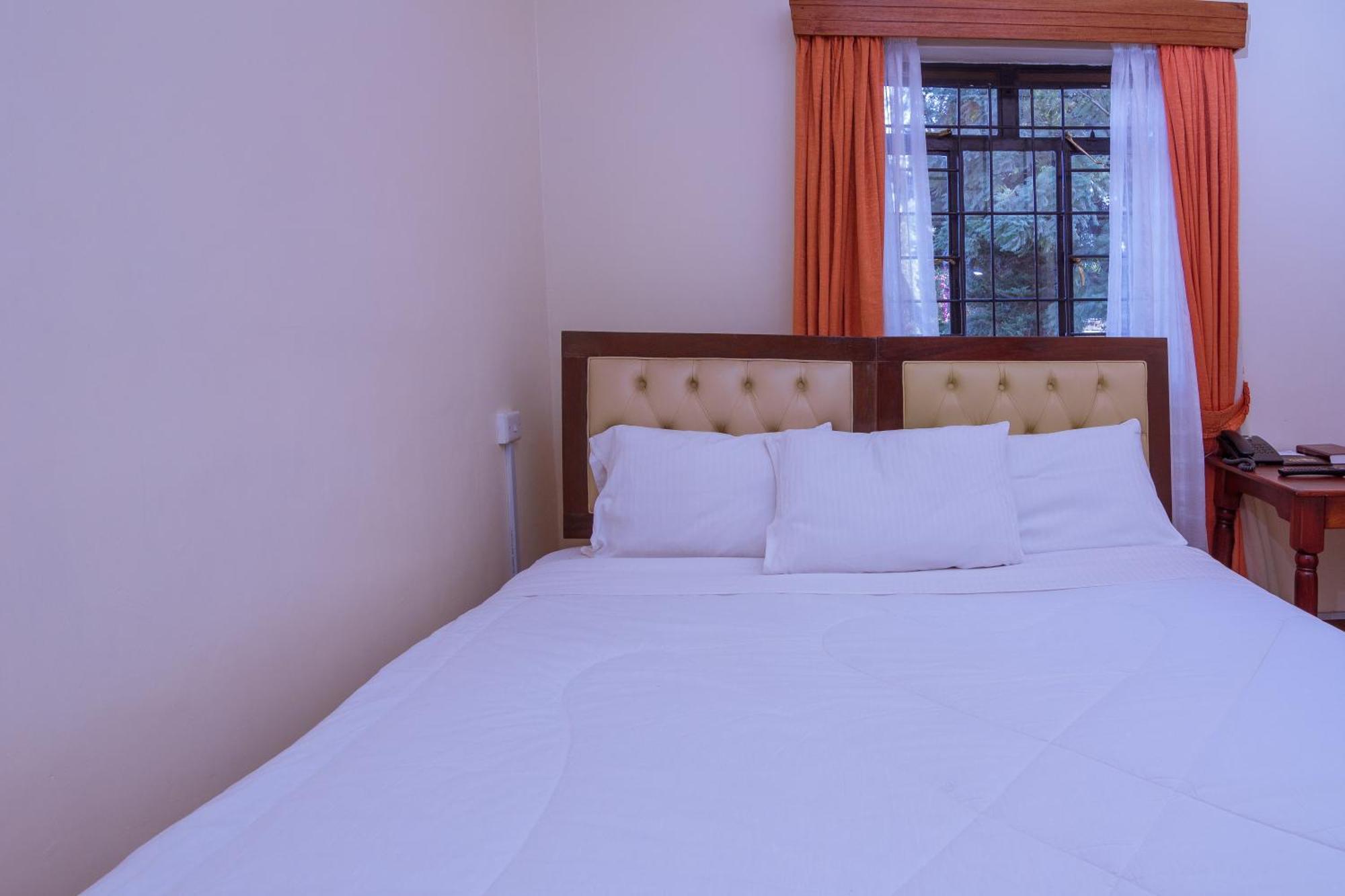 Chak & Conference Center 3* Nairobi
