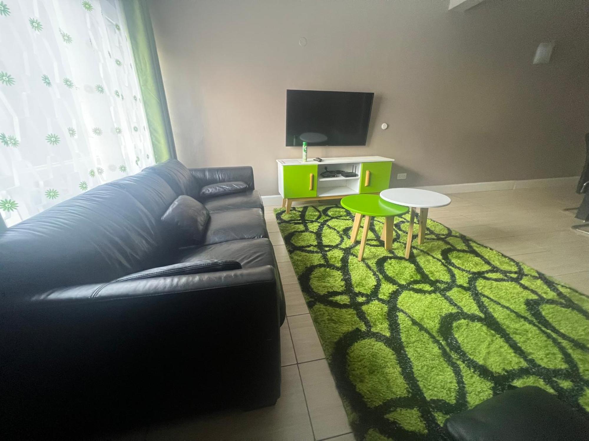 Juke's Serene Westlands Villa Nairobi