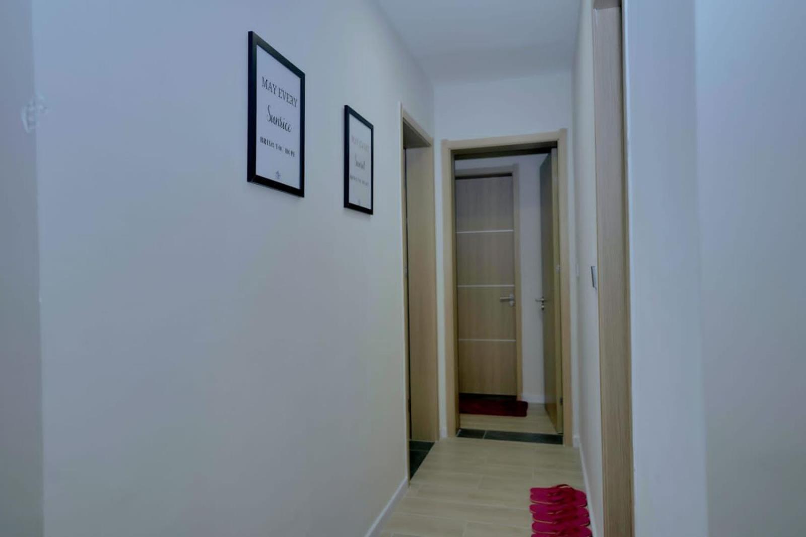 Seta Homes Close To Jkia & Sgr Apartment