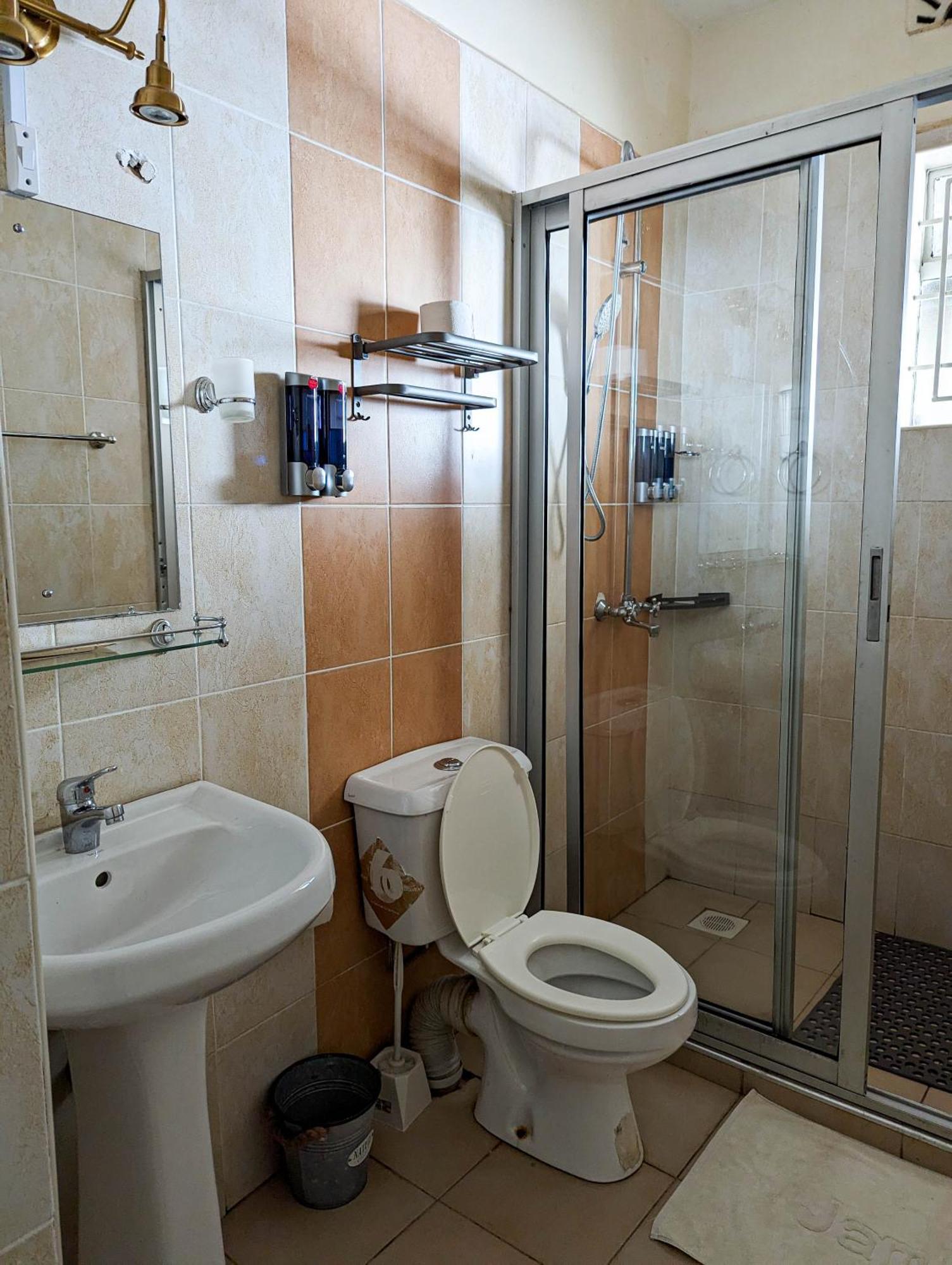 2bed Guest house *
