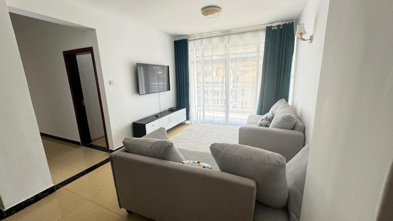 Bigfive3 * Nairobi
